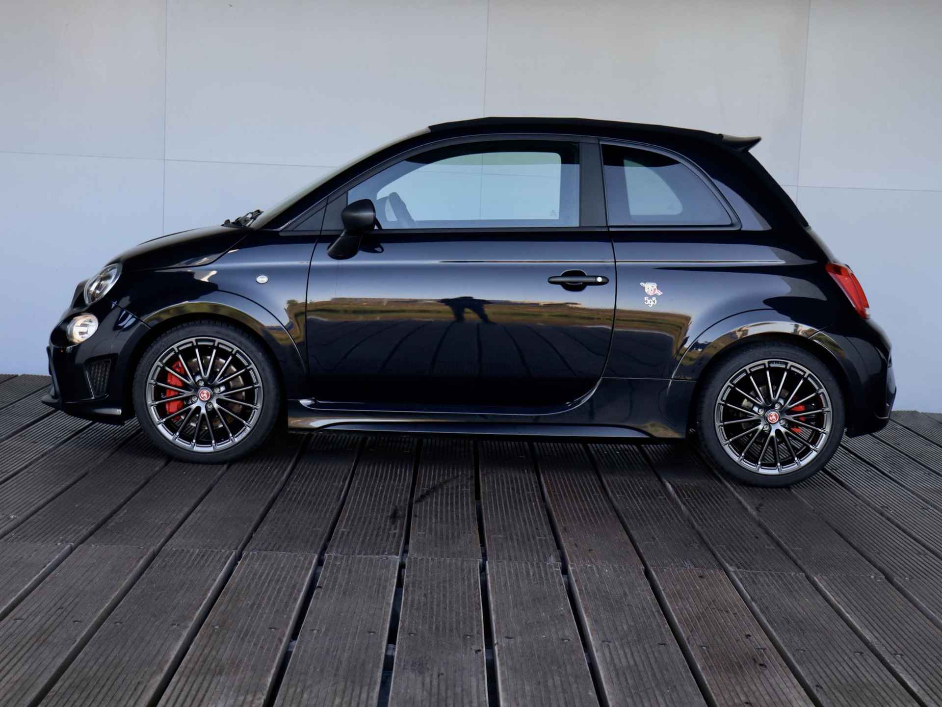 Abarth 595C 1.4 T-Jet competizione | Sabelt Stoelen | Navi | 17 INCH - 5/32