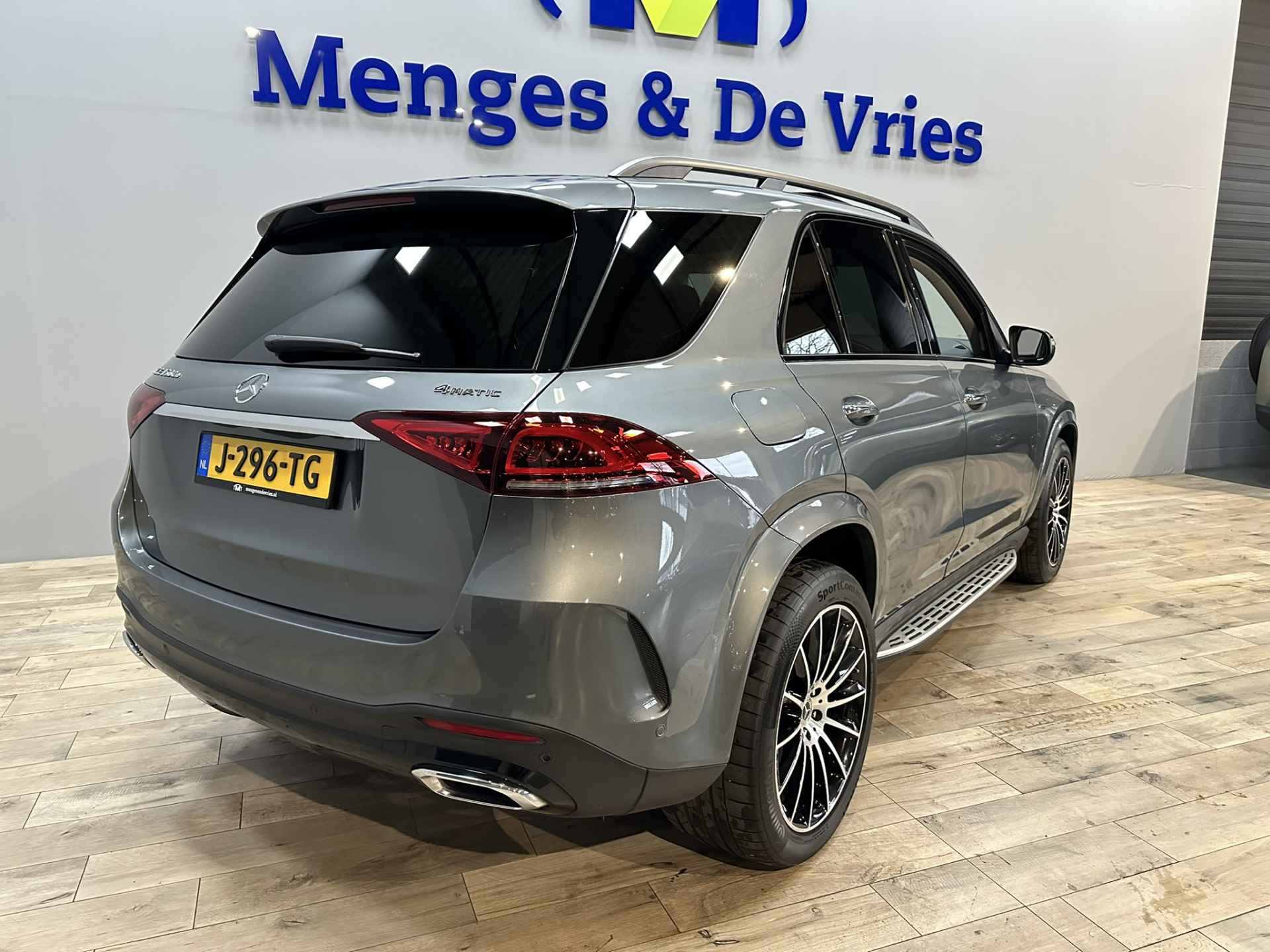 Mercedes-Benz GLE 350 de 4MATIC Premium Plus AMG Line | LED | Burmester | Panorama | Luchtvering | Widescreen | 360 Camera | Apple Carplay Android Auto | Isofix | NAP | - 3/53