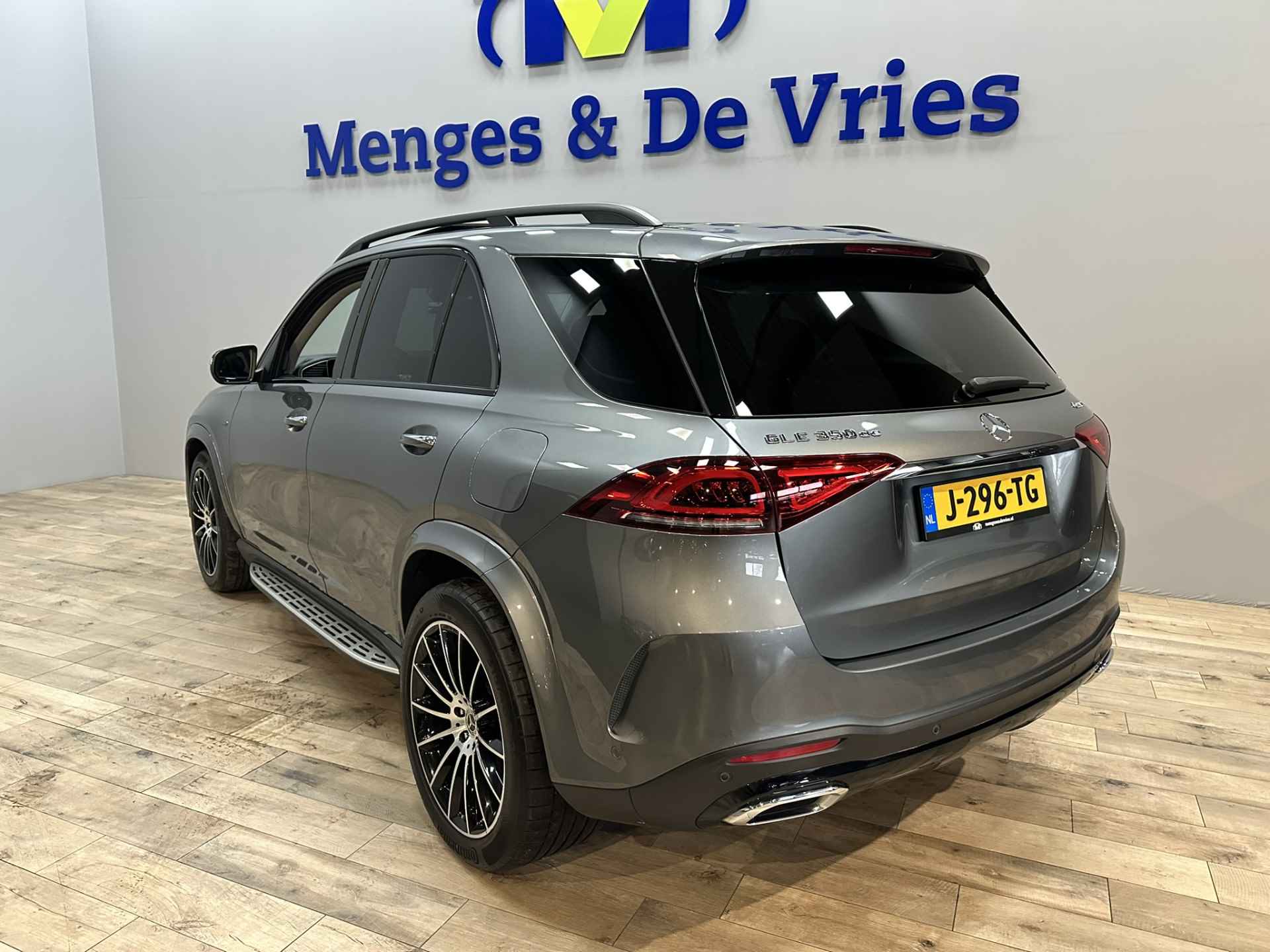 Mercedes-Benz GLE 350 de 4MATIC Premium Plus AMG Line | LED | Burmester | Panorama | Luchtvering | Widescreen | 360 Camera | Apple Carplay Android Auto | Isofix | NAP | - 5/53