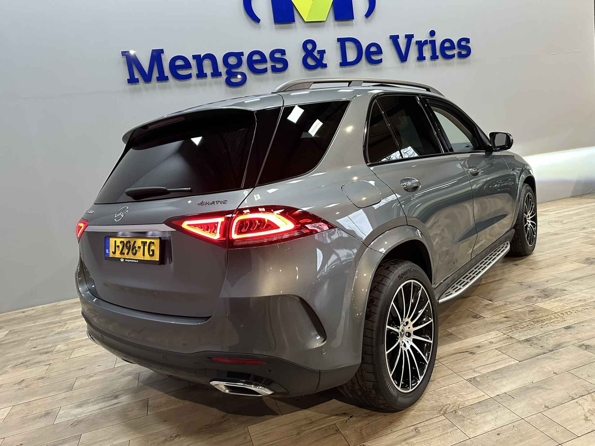 Mercedes-Benz GLE 350 de 4MATIC Premium Plus AMG Line | LED | Burmester | Panorama | Luchtvering | Widescreen | 360 Camera | Apple Carplay Android Auto | Isofix | NAP | - 48/53