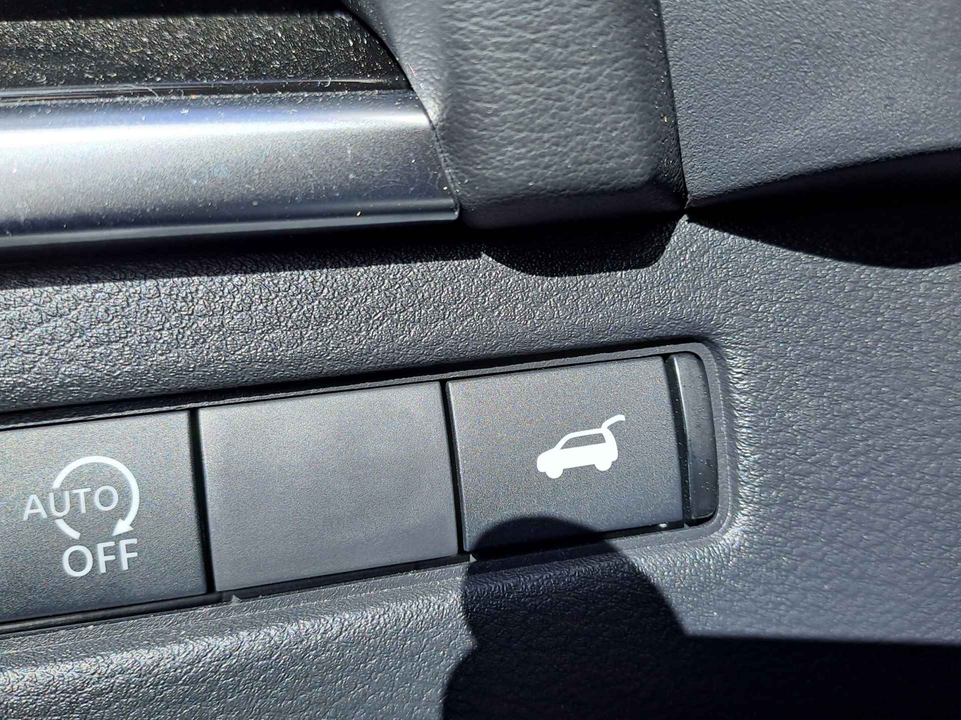 Nissan QASHQAI 1.3 MHEV Xtronic N-Connecta Navi | 360 Cam | Automaat | Apple Carplay/Android Auto | 18 Inch - 19/26