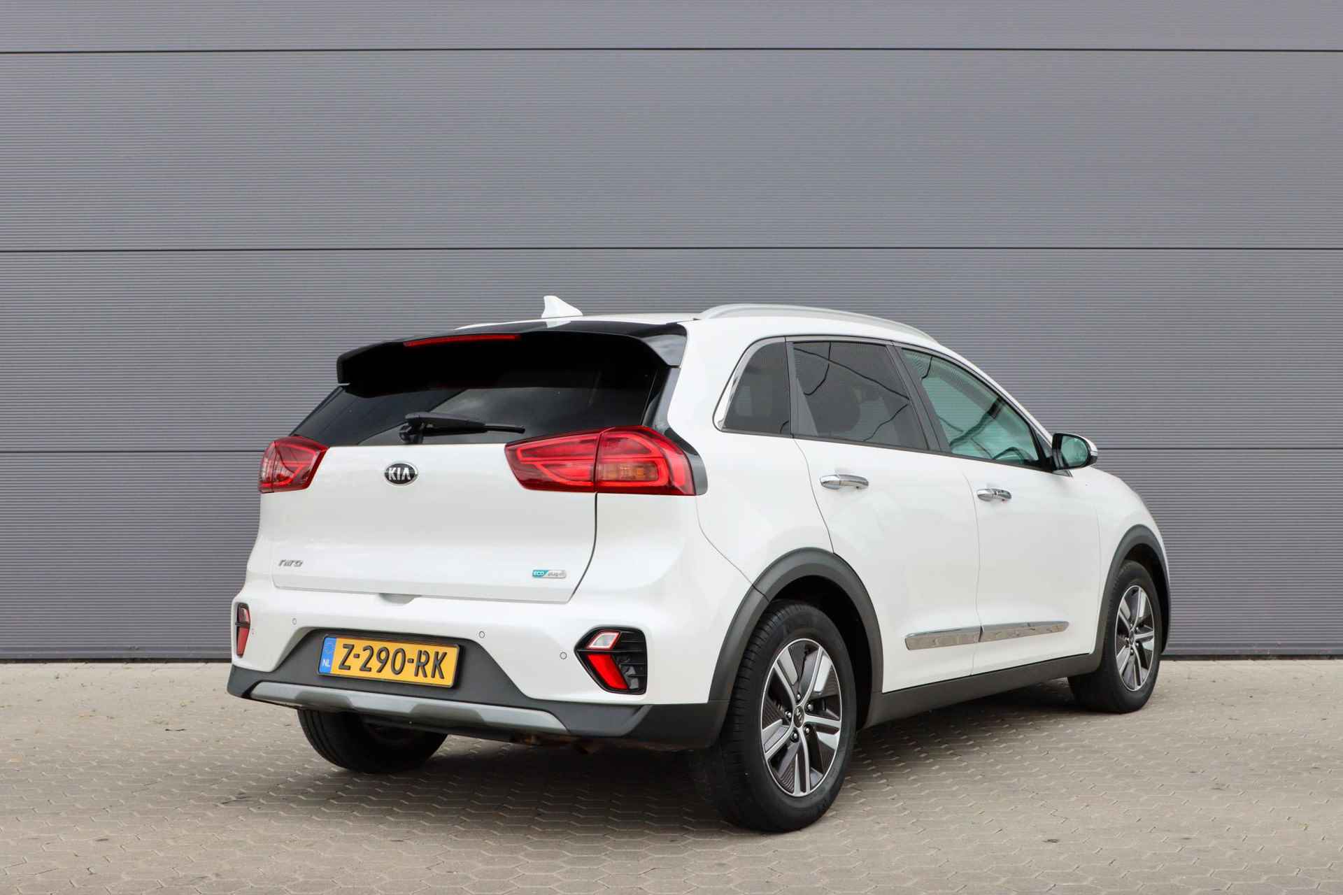 Kia Niro 1.6 GDi PHEV ExecutiveLine | Adaptieve cruise | Leer | Schuifdak | Rijklaarprijs - incl.garantie - 3/45