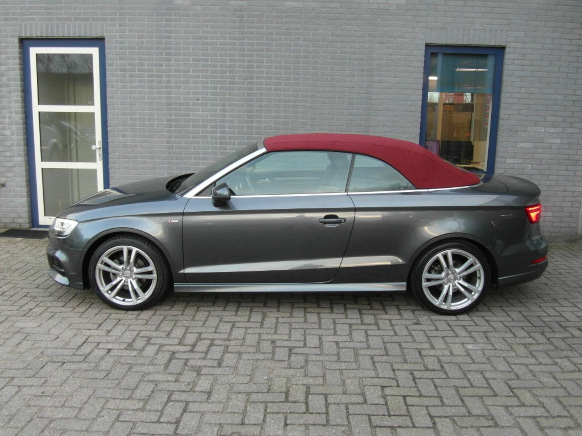 Audi A3 Cabriolet 1.5 TFSI CoD Sport S Line (2X) Edition Inclusief afleveringskosten - 4/33