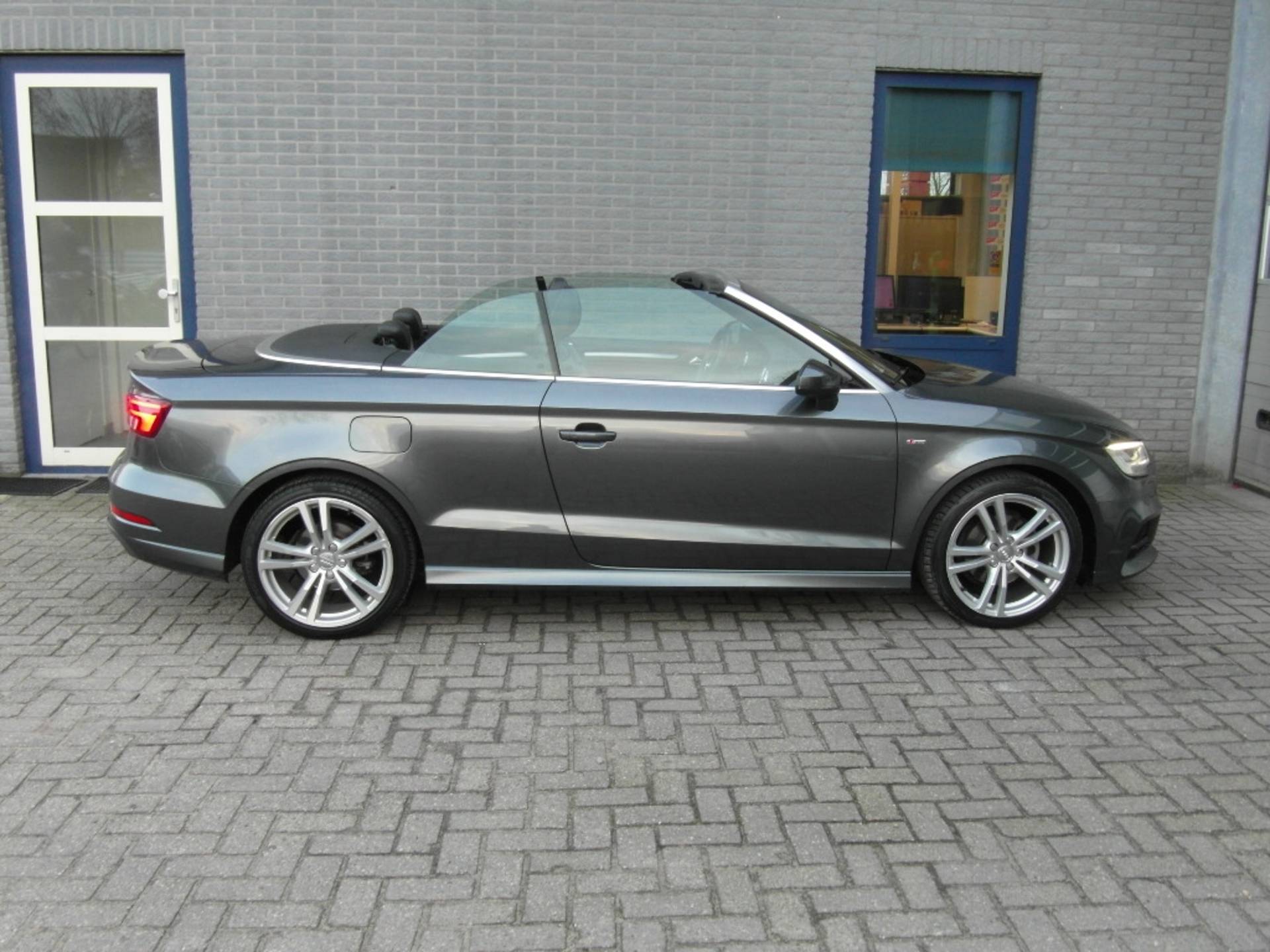 Audi A3 Cabriolet 1.5 TFSI CoD Sport S Line (2X) Edition Inclusief afleveringskosten - 5/33