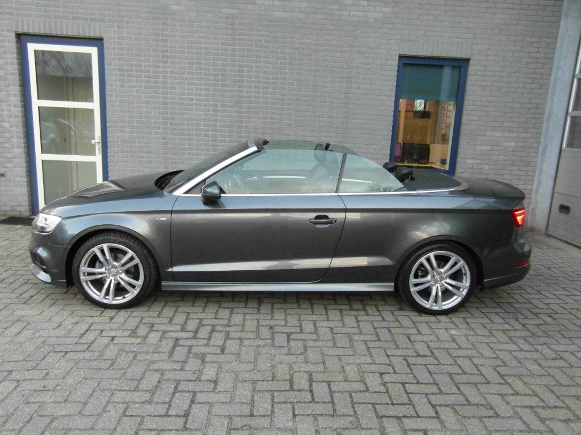 Audi A3 Cabriolet 1.5 TFSI CoD Sport S Line (2X) Edition Inclusief afleveringskosten - 6/33