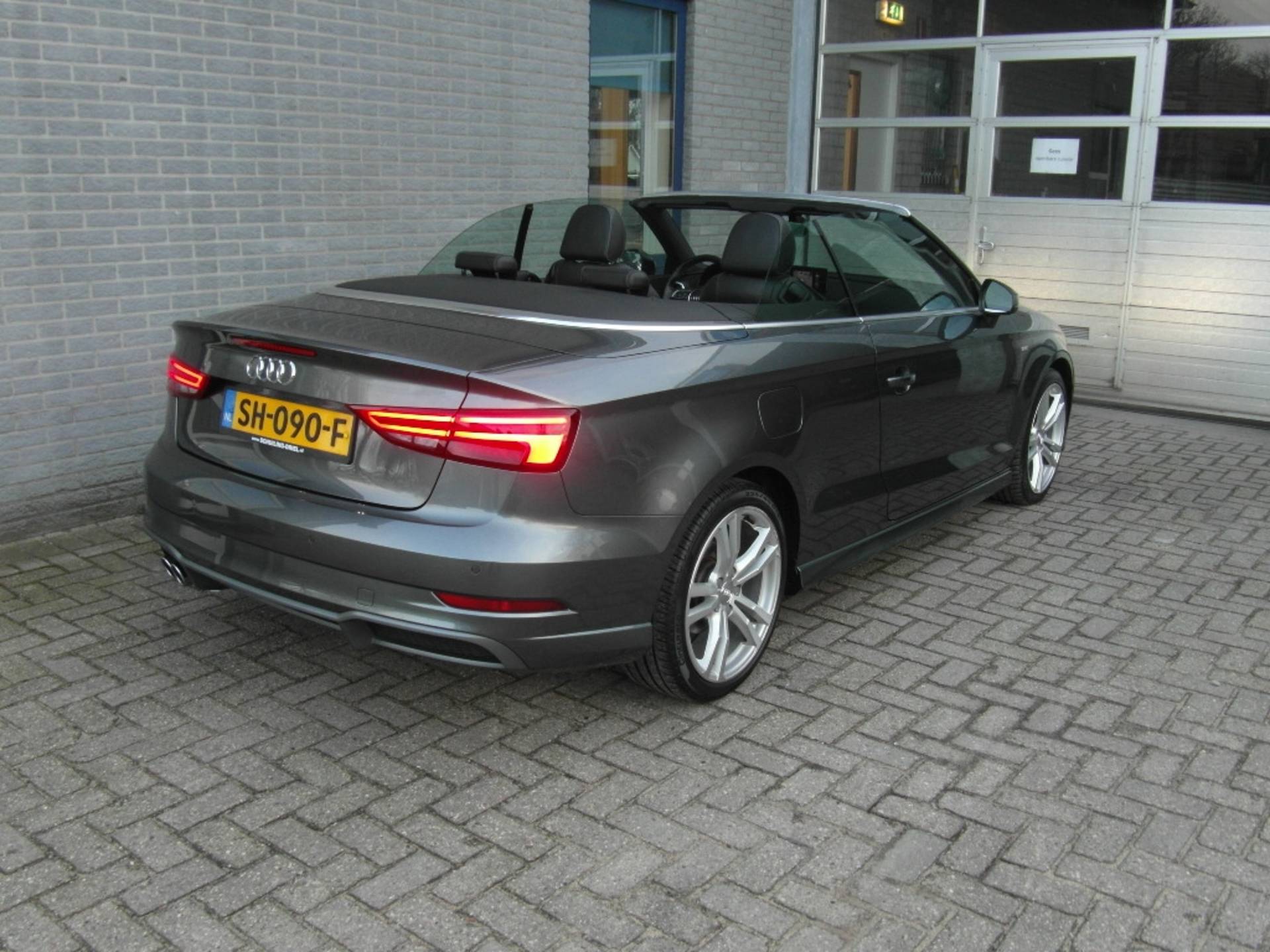 Audi A3 Cabriolet 1.5 TFSI CoD Sport S Line (2X) Edition Inclusief afleveringskosten - 7/33