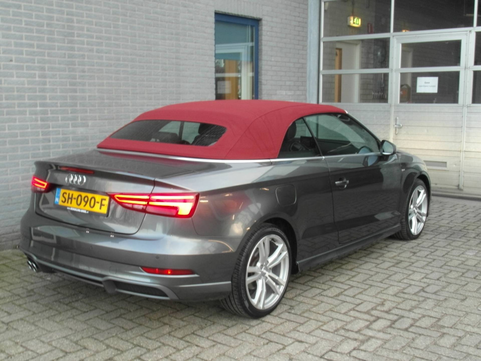 Audi A3 Cabriolet 1.5 TFSI CoD Sport S Line (2X) Edition Inclusief afleveringskosten - 8/33