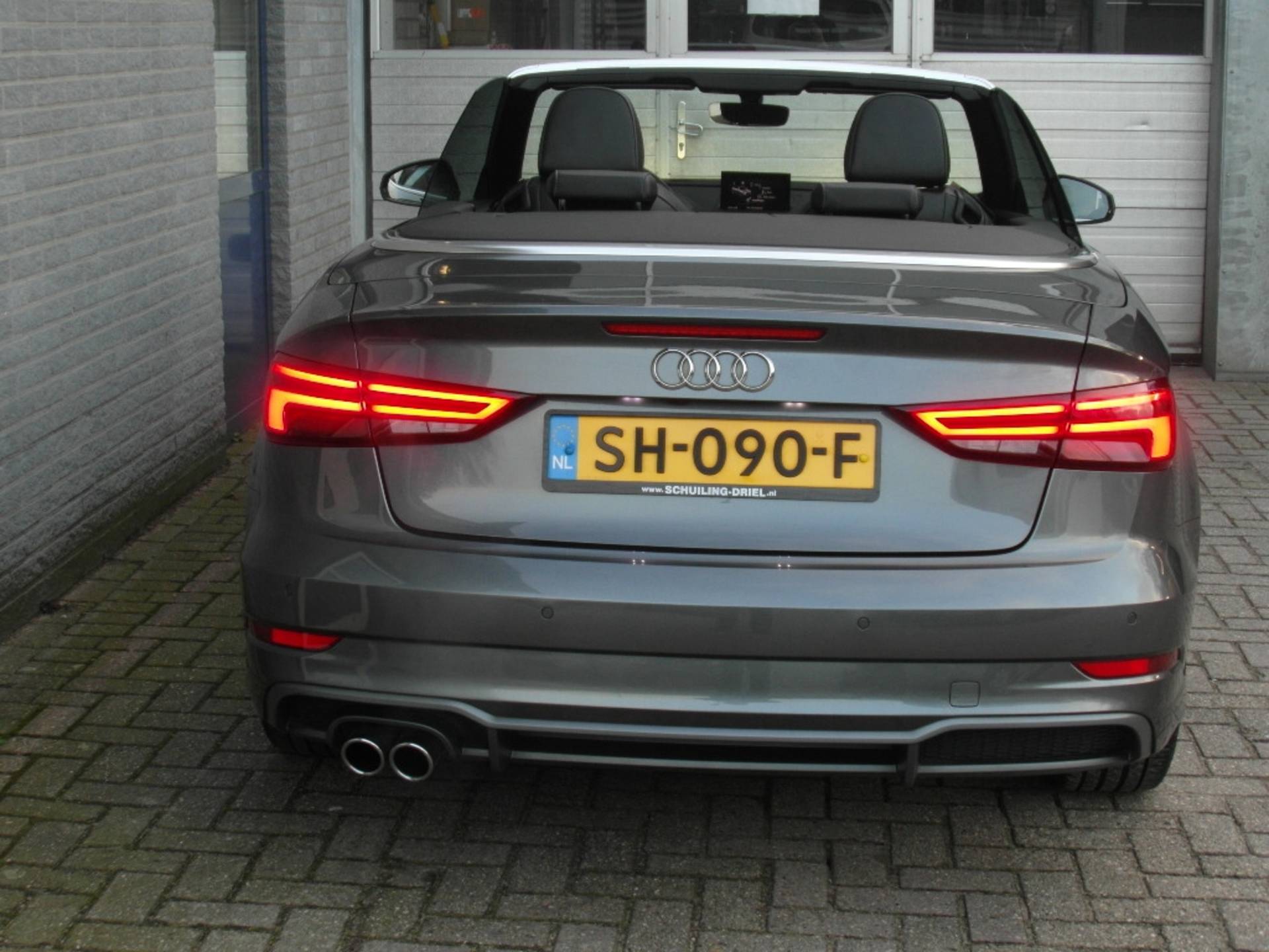 Audi A3 Cabriolet 1.5 TFSI CoD Sport S Line (2X) Edition Inclusief afleveringskosten - 12/33