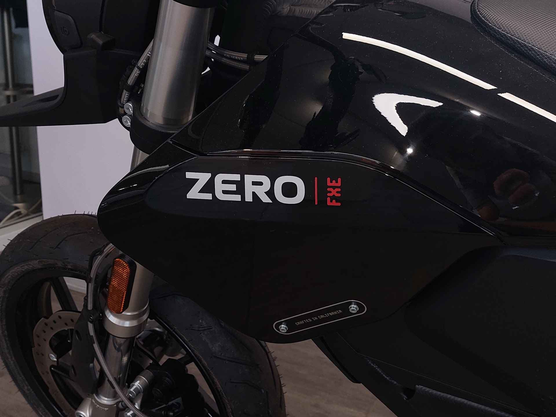 Zero Motorcycles FXE Nieuw 7.2 - 2/10