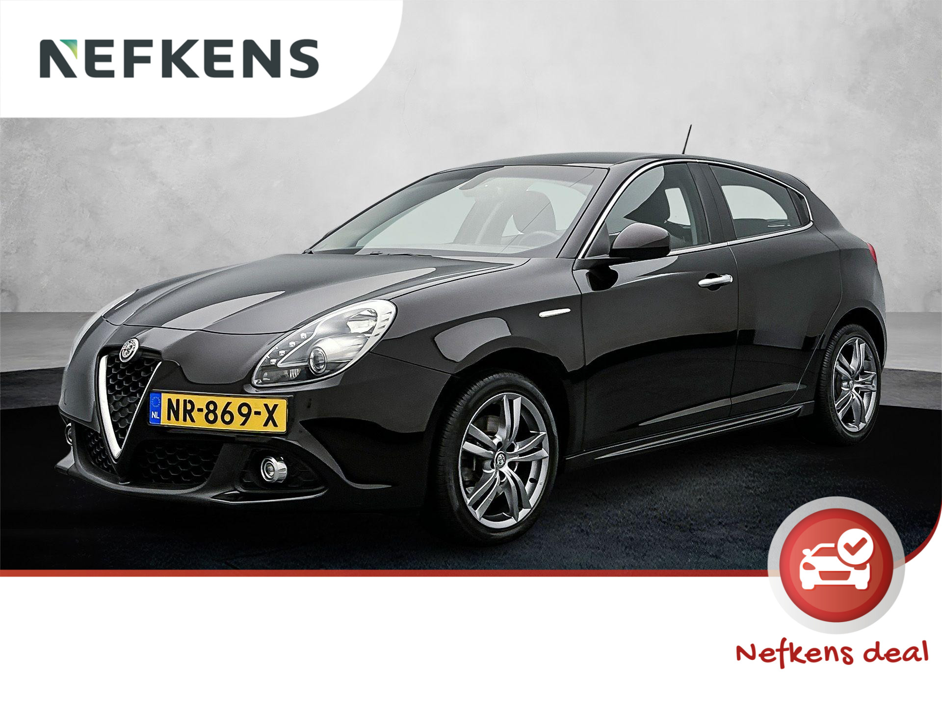 Alfa Romeo Giulietta Super 170 pk Automaat | Navigatie | Parkeersensoren Achter | LED Dagrijverlichting | Lederen Stuurwiel | Start/Stop Systeem | Climate Control | Cruise Control | Bluetooth | 17" Lichtmetalen Velgen |