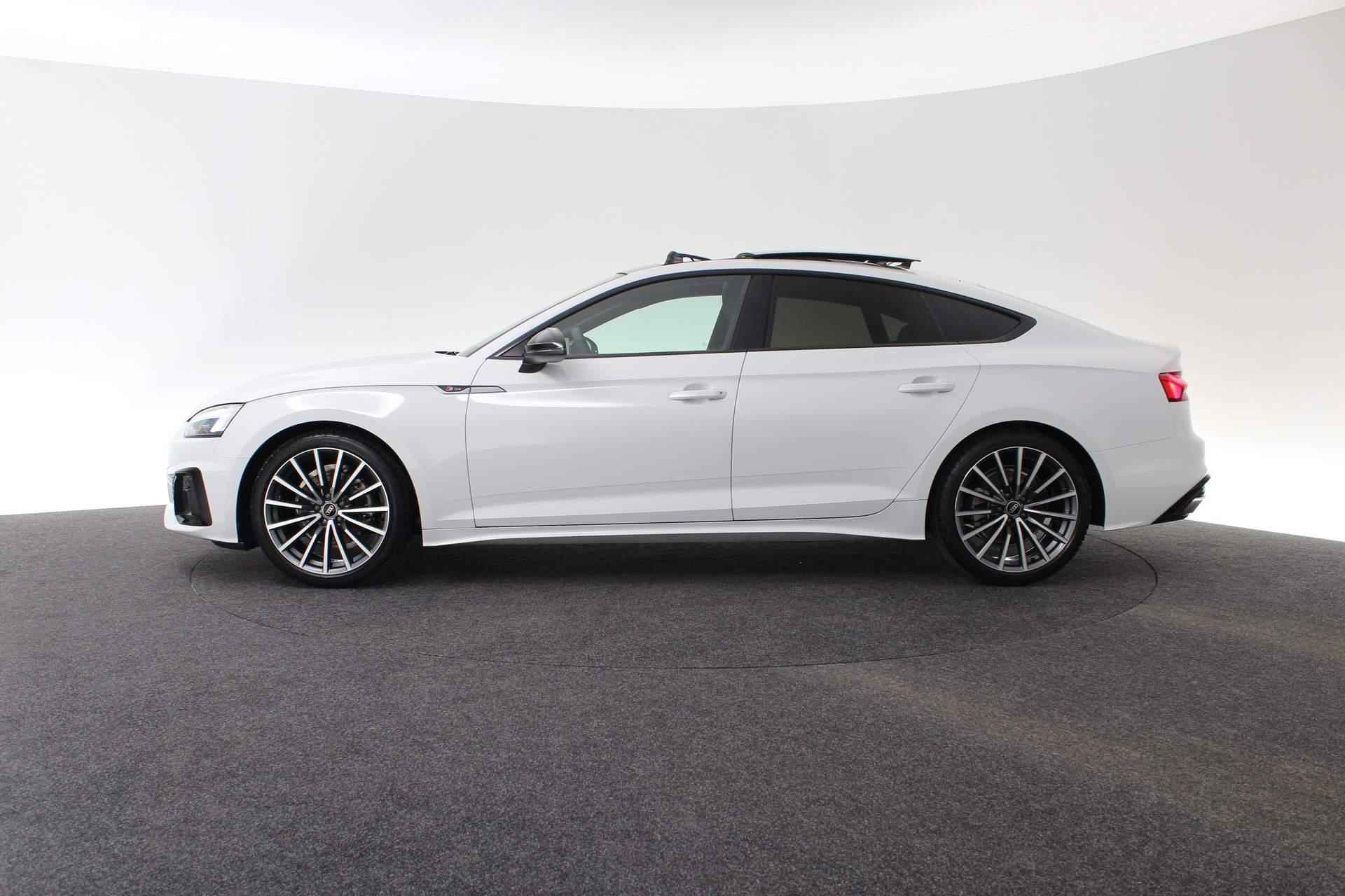 Audi A5 Sportback S edition Competition 35 TFSI 150PK | Glazen panoramadak | Assistentiepakket parking | Optiekpakket zwart plus | - 19/42