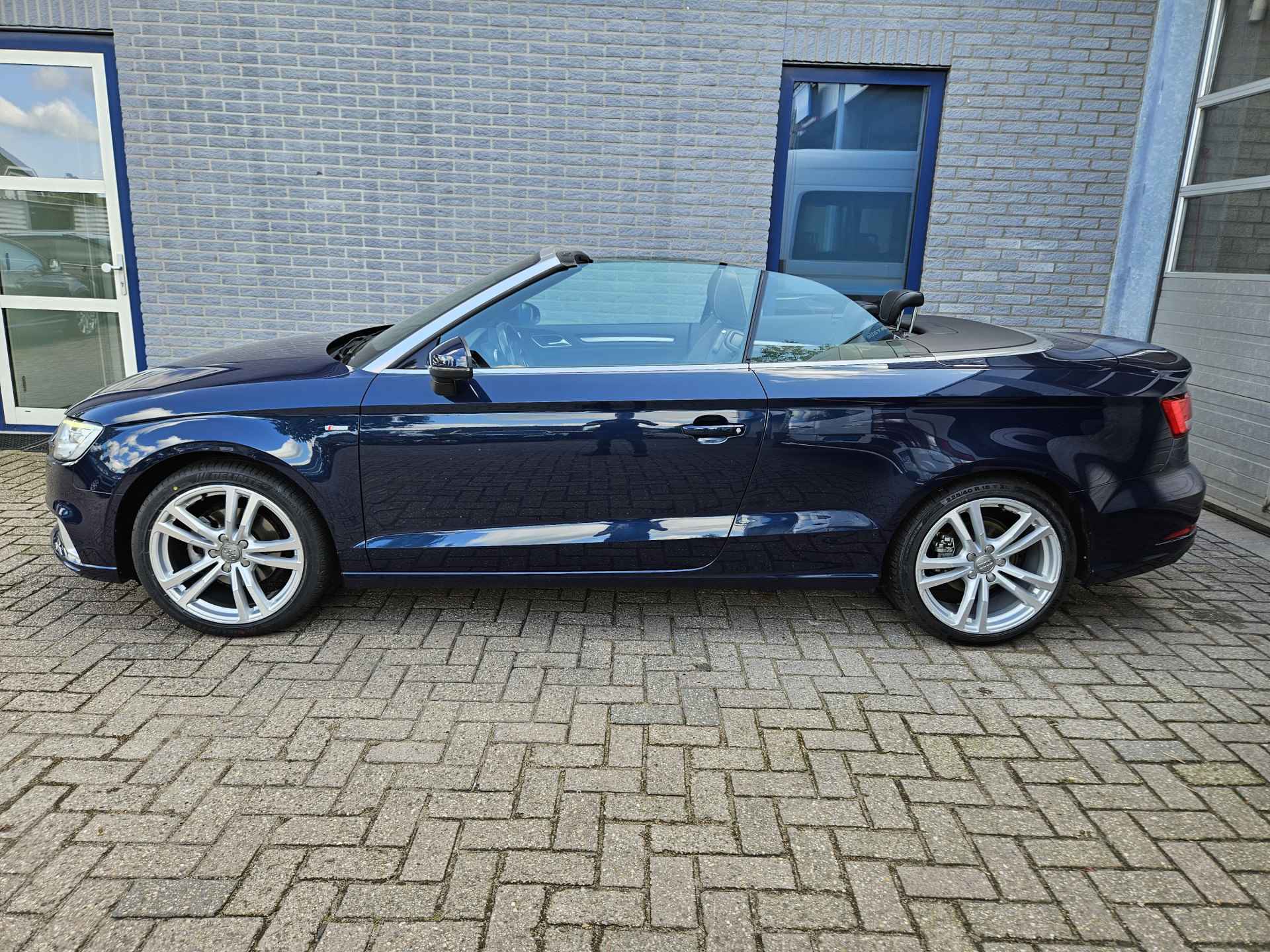 Audi A3 Cabriolet 1.4 TFSI S-line Sport Pro Inclusief Afleveringskosten - 3/25