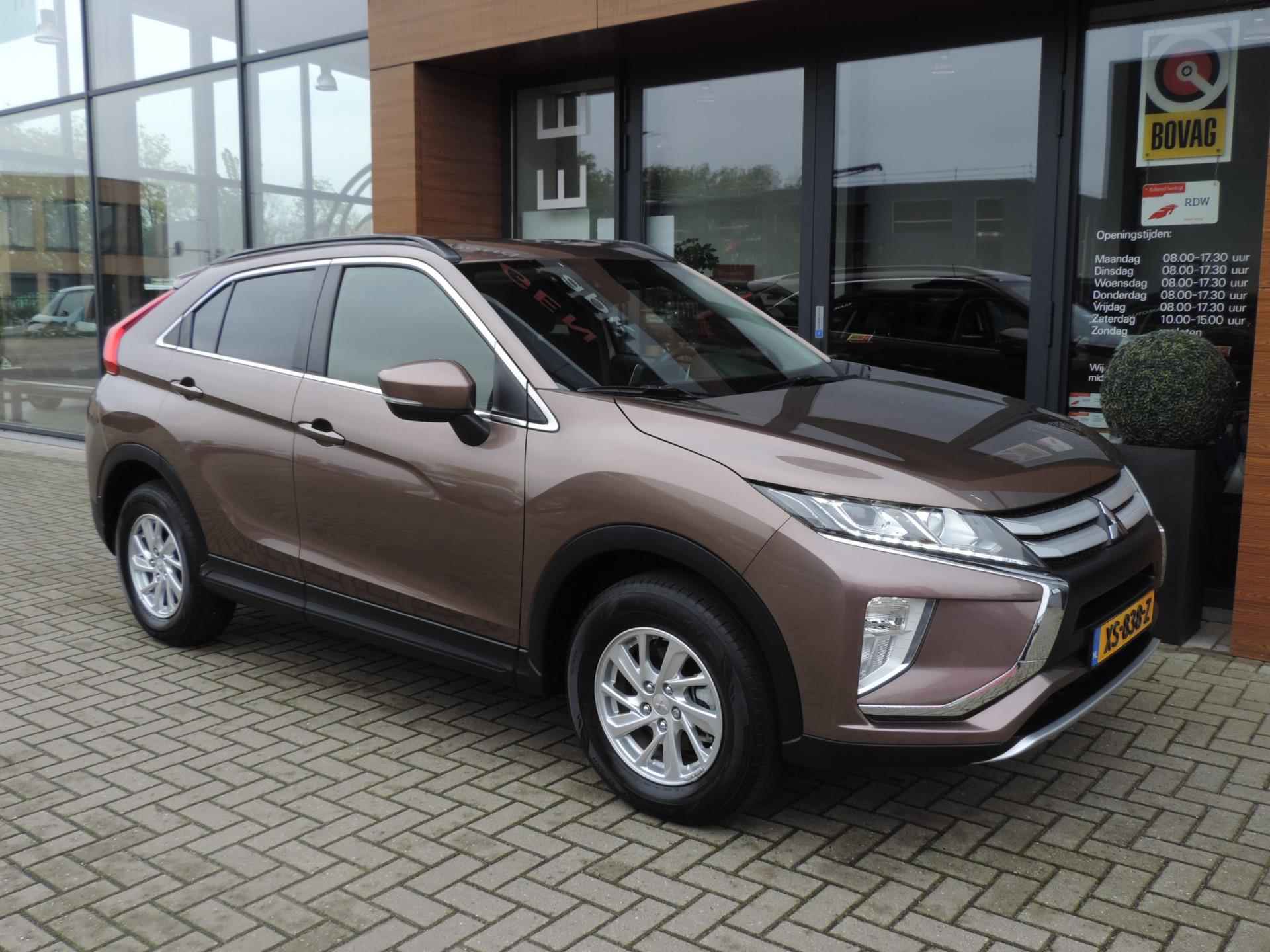 Mitsubishi Eclipse Cross 1.5 DI-T Pure 27.000km | ECC | 16” Lmvelgen | Camera | Priv.glas | Cruise contr | CarPlay | Bluetooth - 4/54