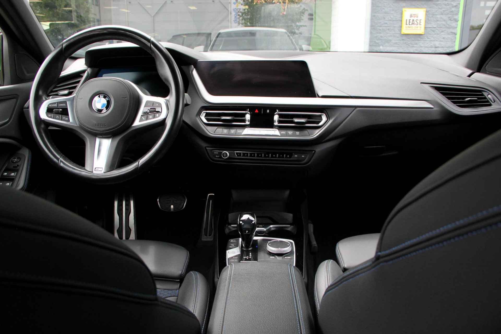 BMW 1-serie 118i Executive Edition / M SPORT / 18INCH / NL AUTO - 14/30