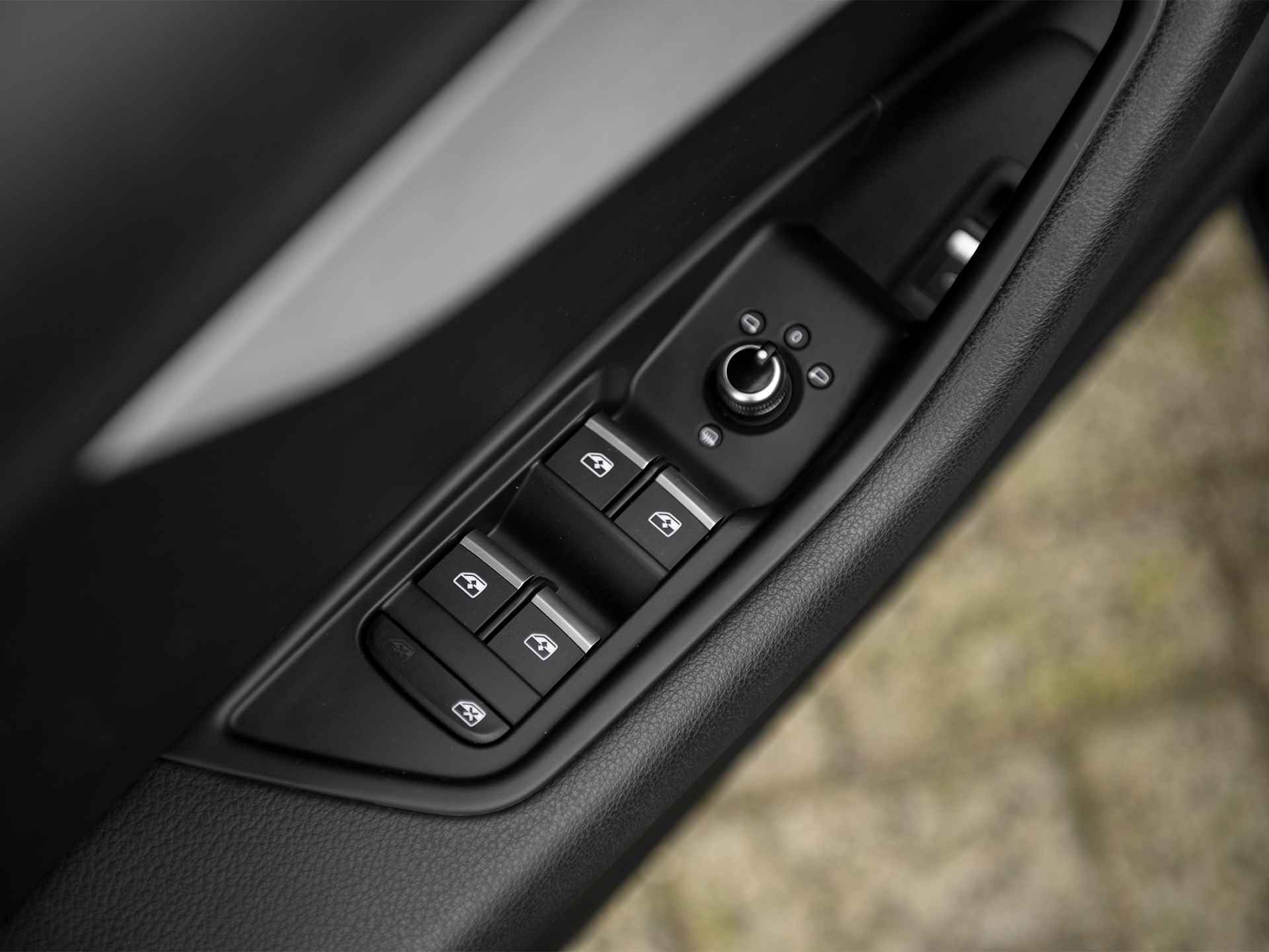 Audi A4 Avant 2.0TDi 190pk Quattro S-Tronic S-Line Black Edition | MMI Navi Plus | Virtual Cockpit | Ass.pakket Tour & City | Black optic | Comf.telefonie | Afn. Trekhaak | Adaptive Cruise Control | Active Lane Assist | Standkachel - 53/60