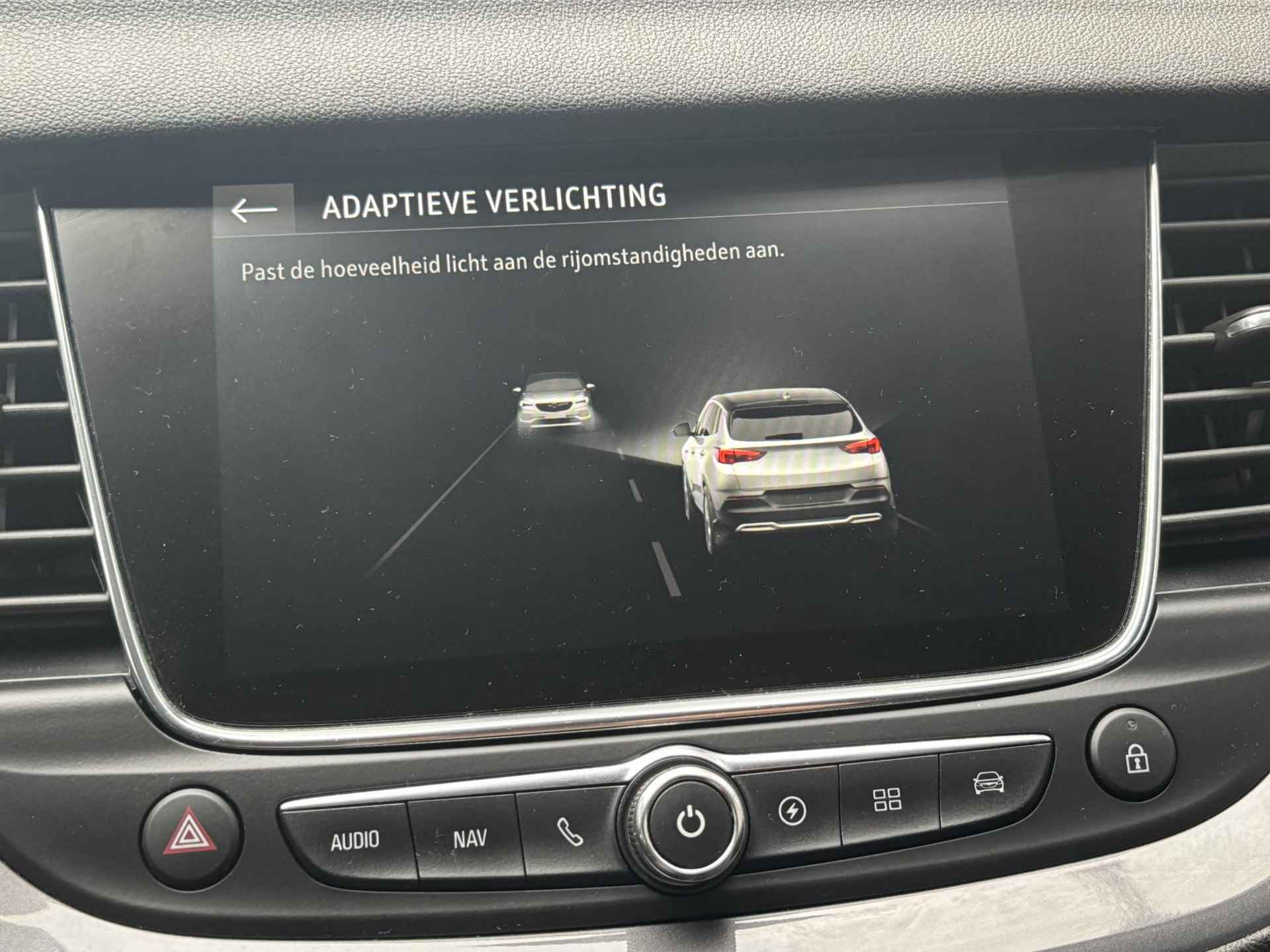 Opel Grandland X 1.6 Turbo HYbrid4 300 pk 4x4 Innovation |ADAPTIVE CRUISE|AGR-COMFORTSTOEL|KEYLESS ENTRY|DODEHOEK WAARSCHUWING|ACHTERUITRIJCAMERA|ELEK. ACHTERKLEP|DAB+|ISOFIX| - 48/63