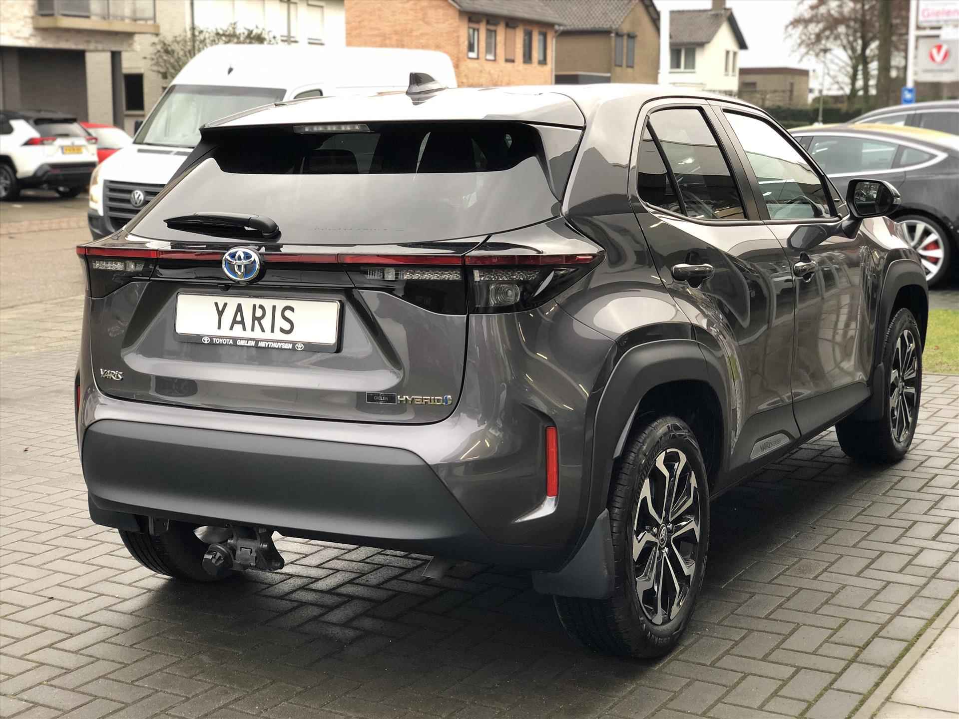 Toyota Yaris Cross 1.5 Hybrid Dynamic | Trekhaak, Apple CarPlay/Android Auto, 17 inch, Keyless, Parkeercamera, LED - 9/34