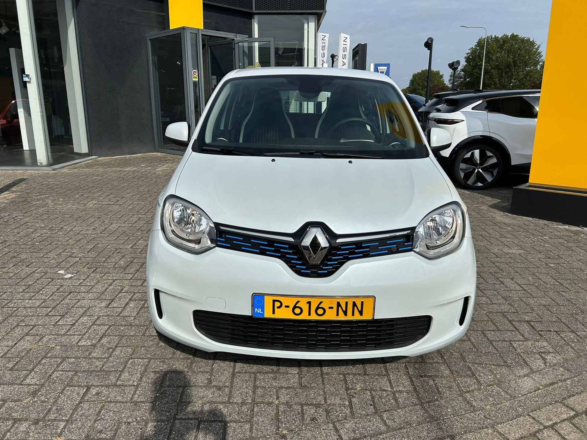 Renault Twingo Z.E. R80 Intens | 100% Elektrisch | €.2.000,- Overheidssubsidie Beschikbaar ! - 4/24