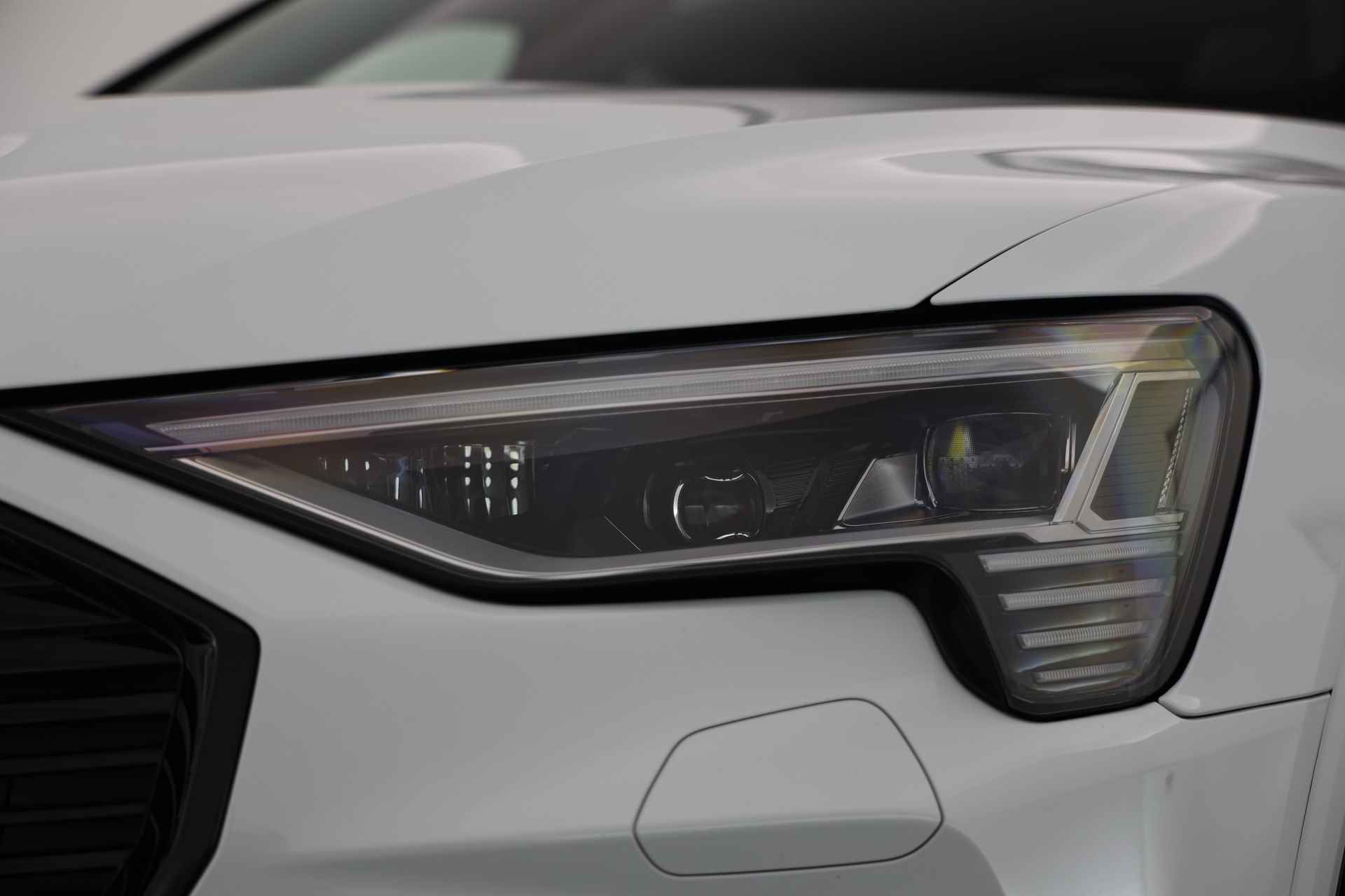 Audi e-tron Sportback S Quattro 504pk | Incl. BTW | Nachtzicht | Panodak | B&O | Head Up | Tour Pack | Virtual Mirrors | Carbon int. | - 5/50