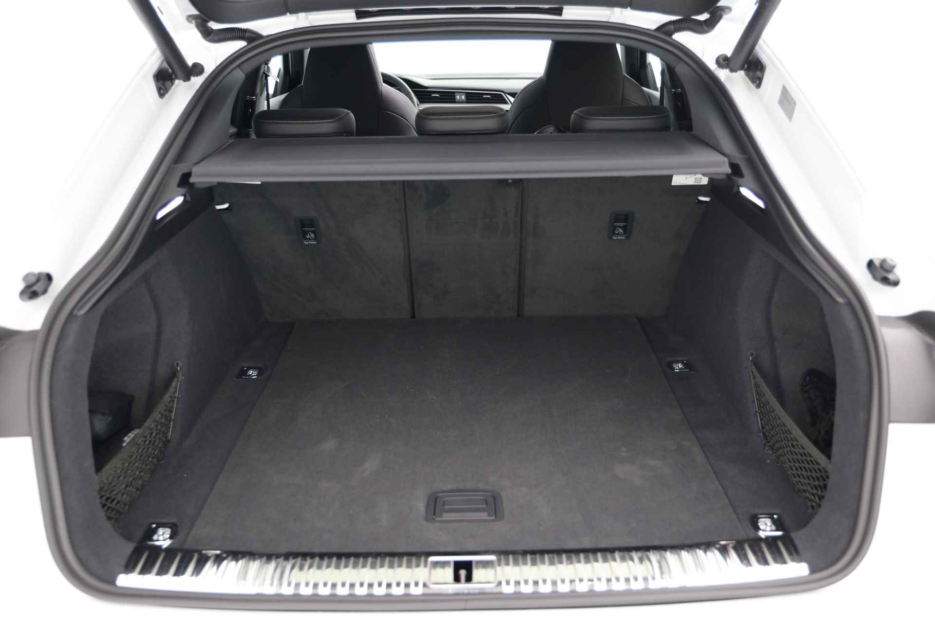 Audi e-tron Sportback S Quattro 504pk | Incl. BTW | Nachtzicht | Panodak | B&O | Head Up | Tour Pack | Virtual Mirrors | Carbon int. | - 49/50