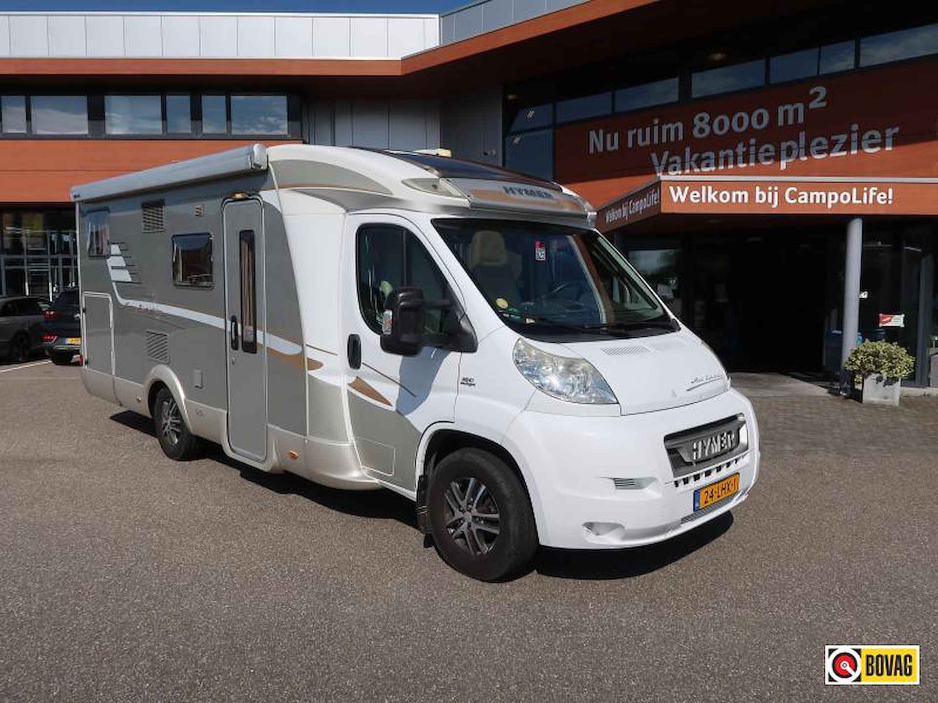 Hymer Tramp T674  SL ENKELE BEDDEN / AUTOMAAT - 1/24