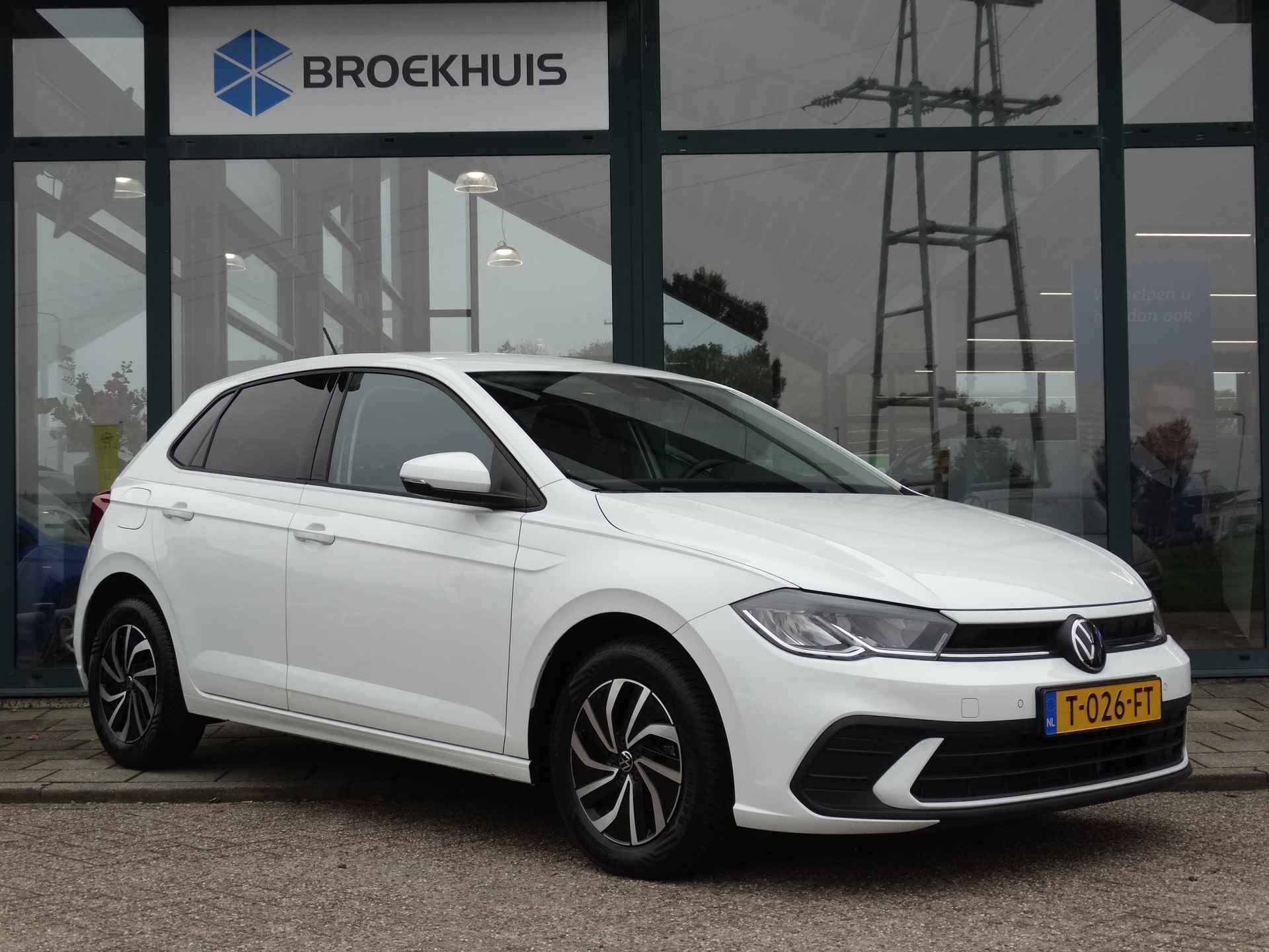 Volkswagen Polo 1.0 TSI 95PK 7-DSG Life Business | Stoelverwarming | Achteruitrijcamera | Navigatie | - 8/24