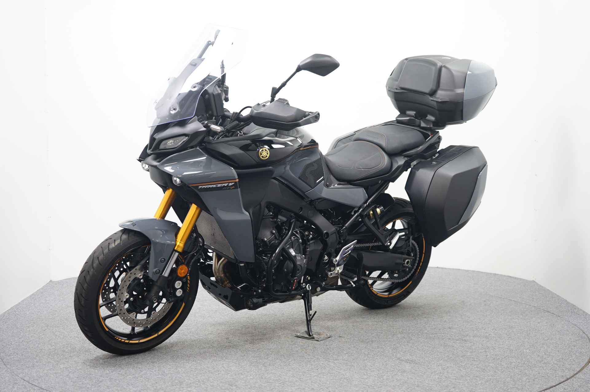 Yamaha TRACER 9 GT+ ABS GERESERVEERD T/M 23-11 TI - 4/25