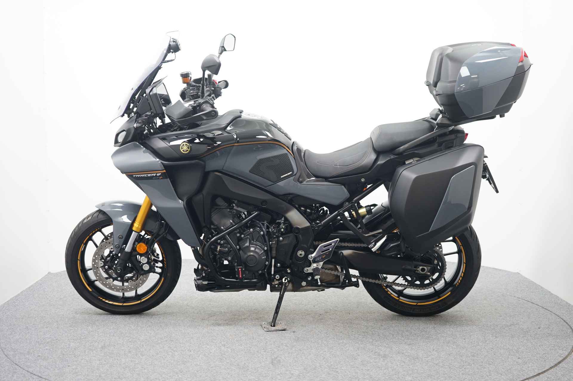 Yamaha TRACER 9 GT+ ABS GERESERVEERD T/M 23-11 TI - 5/25