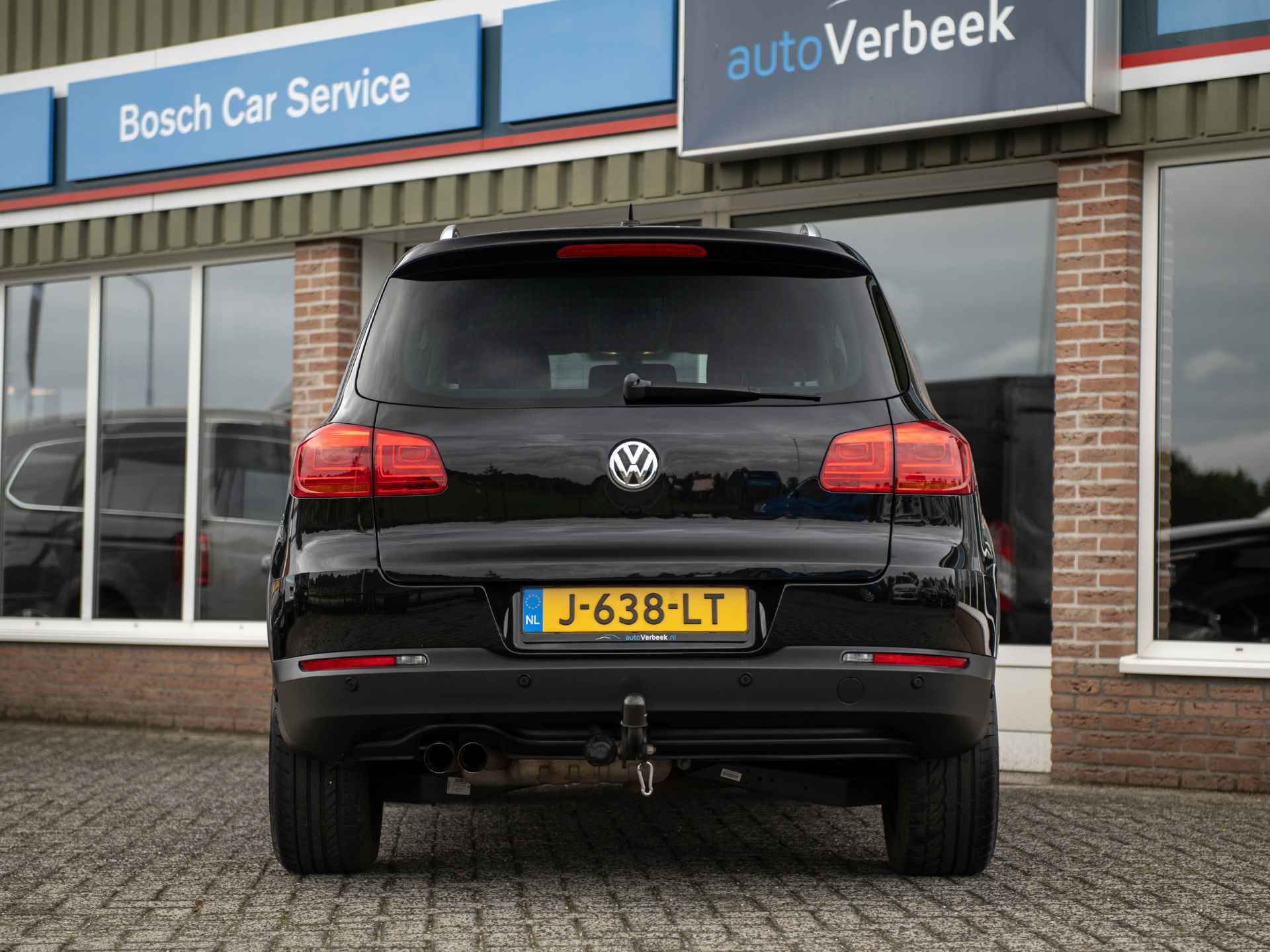 Volkswagen Tiguan 1.4TSi DSG6 Cup Sport&Style | Trekhaak 1.800kg. | 2e eigenaar | Climate Control | Stoelverwarming | Parkeer pakket | Winter-pakket | Koplampsproeiers | Multifunctioneel lederen stuurwiel - 15/47