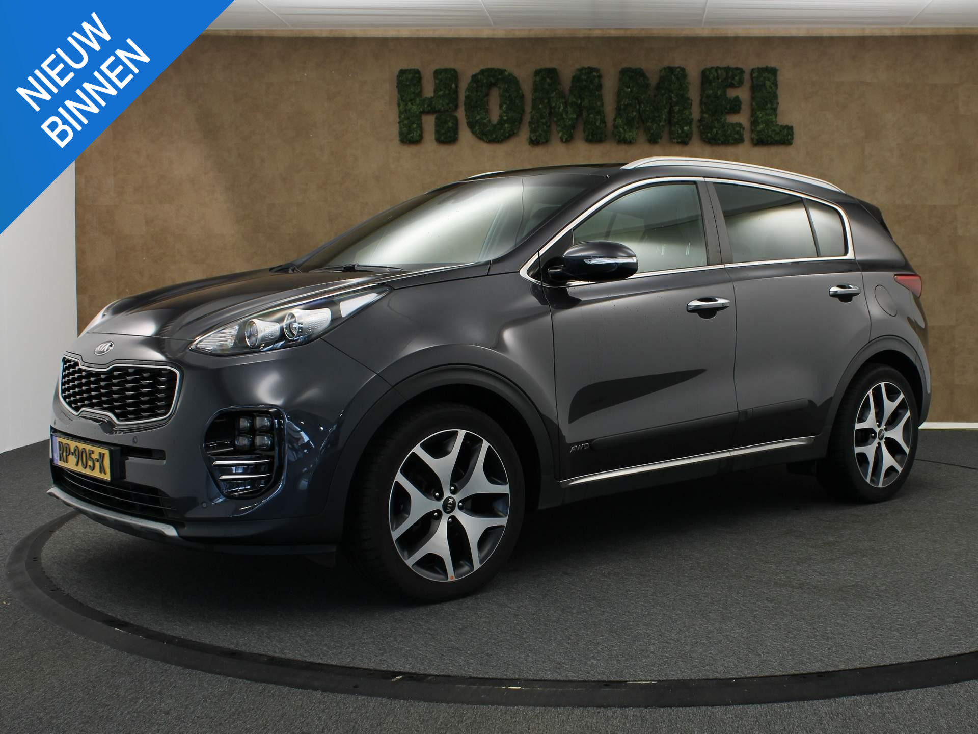 Kia Sportage 1.6 T-GDI 4WD GT-Line  -ORIGINEEL NEDERLANDSE AUTO - VASTE TREKHAAK - TREKGEWICHT 1600 KG - 4 WD - LEDEREN BEKLEDING - PANORAMADAK - 19 INCH LICHT METALEN VELGEN - ACHTERBANK VERWARMD - PARKEERSENSENSOREN VOOR/ ACHTER