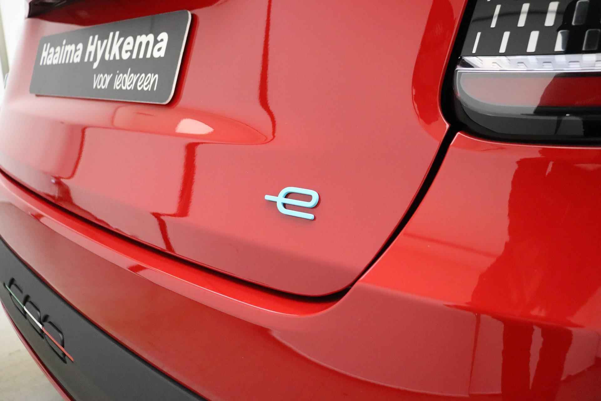 Fiat 600e RED 54 kWh | Apple Carplay/Android auto | LED verlichting | Adaptieve cruise control | Lane Assist | Informeer naar de beschikbaarheid | - 16/40