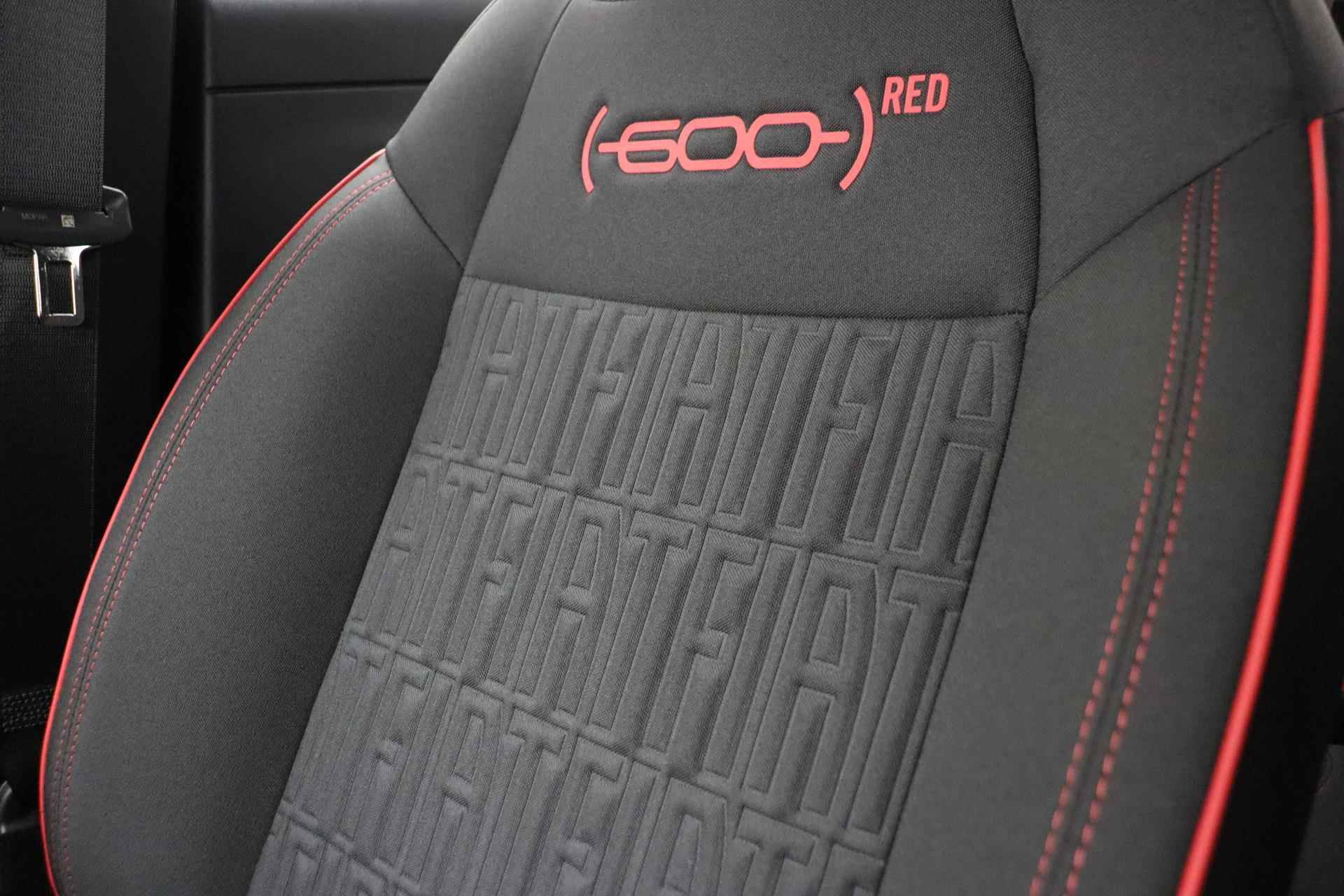 Fiat 600e RED 54 kWh | Apple Carplay/Android auto | LED verlichting | Adaptieve cruise control | Lane Assist | Informeer naar de beschikbaarheid | - 33/40