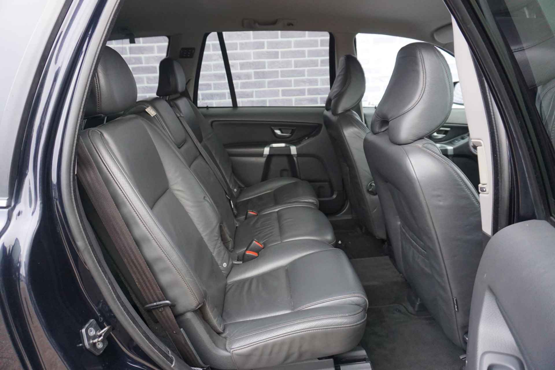 Volvo XC90 3.2 Sport 5p. | Bi-Xenon | Leder | Bluetooth | Parkeersensoren | Navigatie | Memory stoel | verwarmde voorstoelen | - 7/28