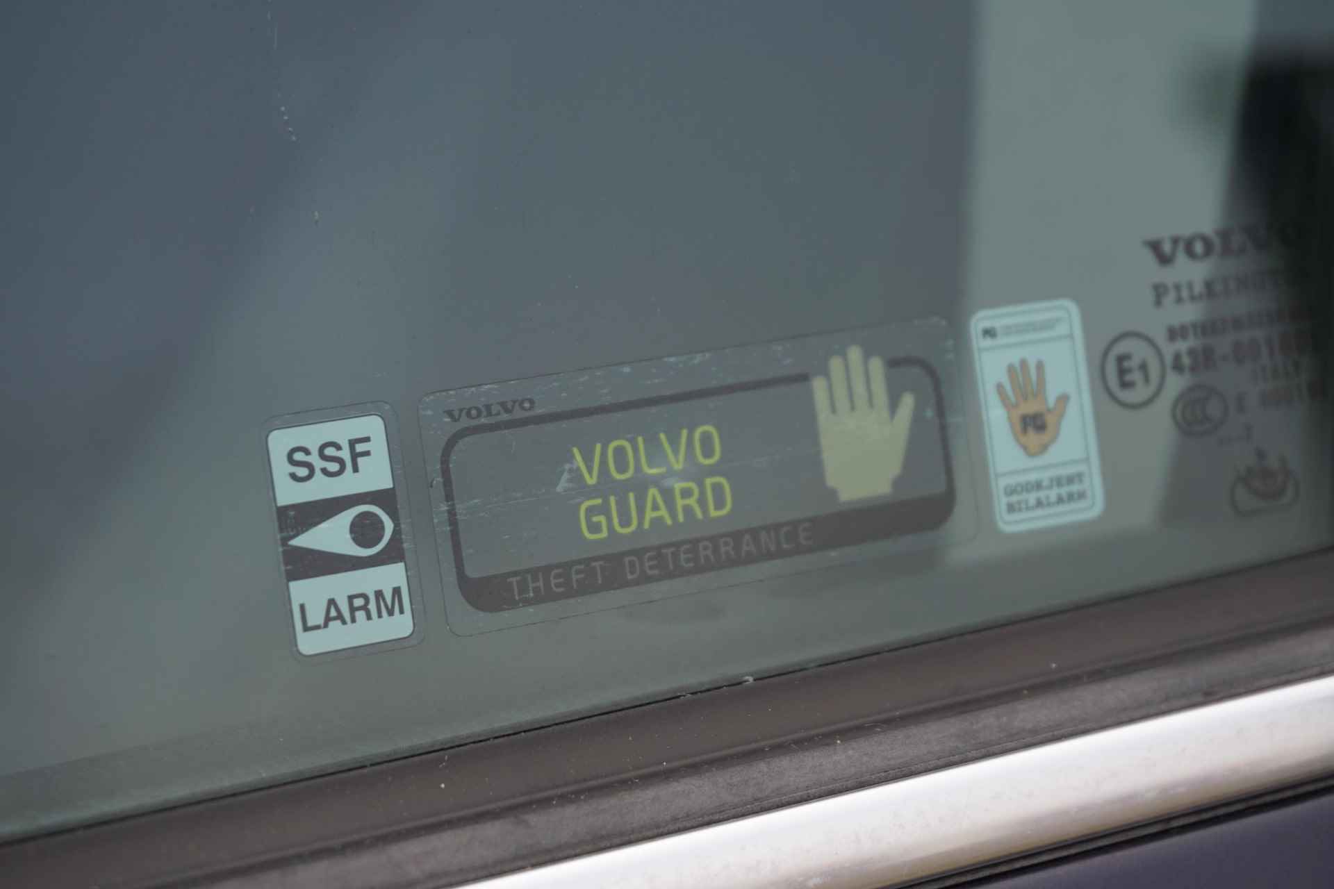 Volvo XC90 3.2 Sport 5p. | Bi-Xenon | Leder | Bluetooth | Parkeersensoren | Navigatie | Memory stoel | verwarmde voorstoelen | - 11/28