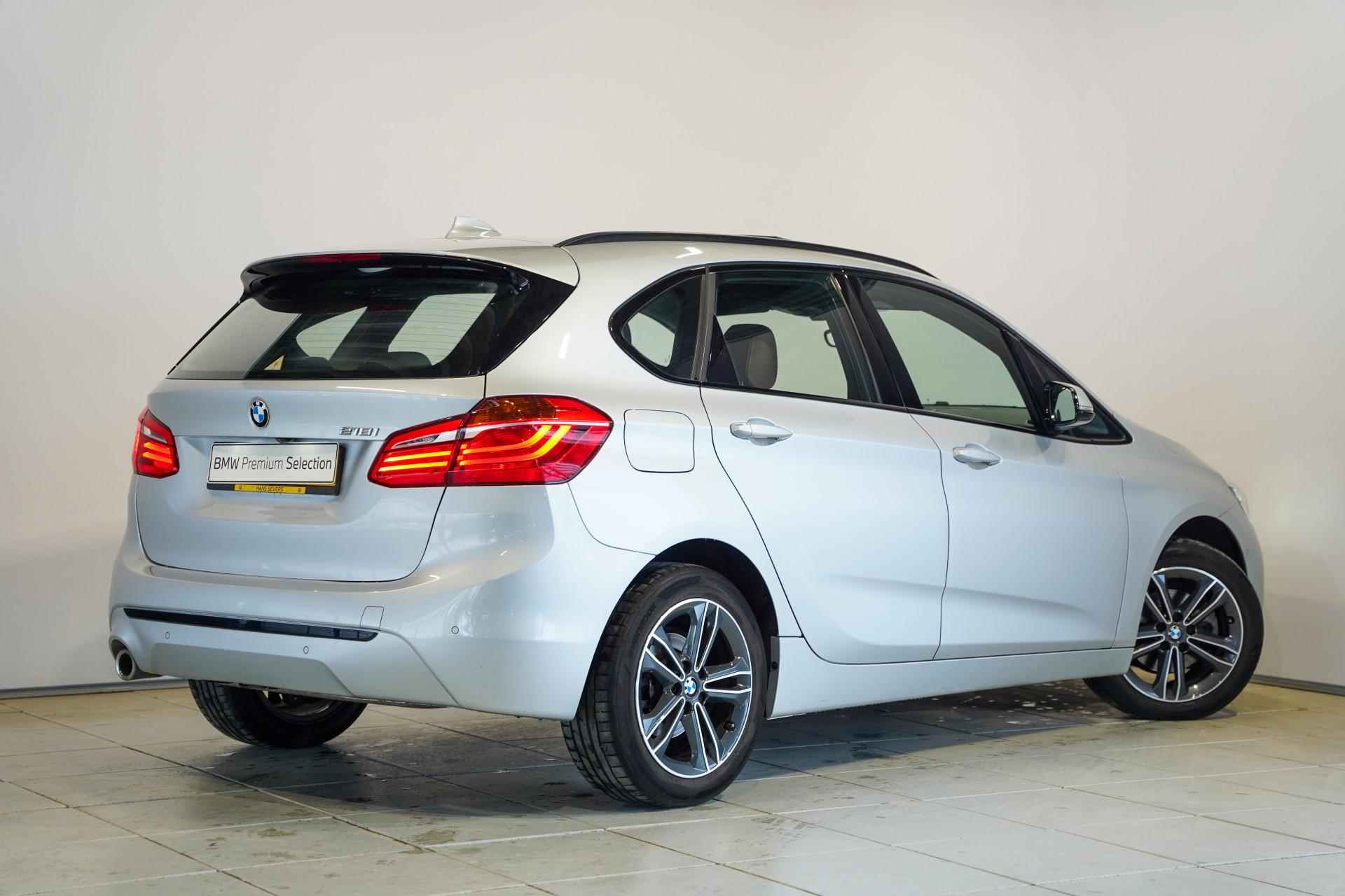 BMW 2 Serie Active Tourer 218i High Executive Sport Line Aut. - 2/22