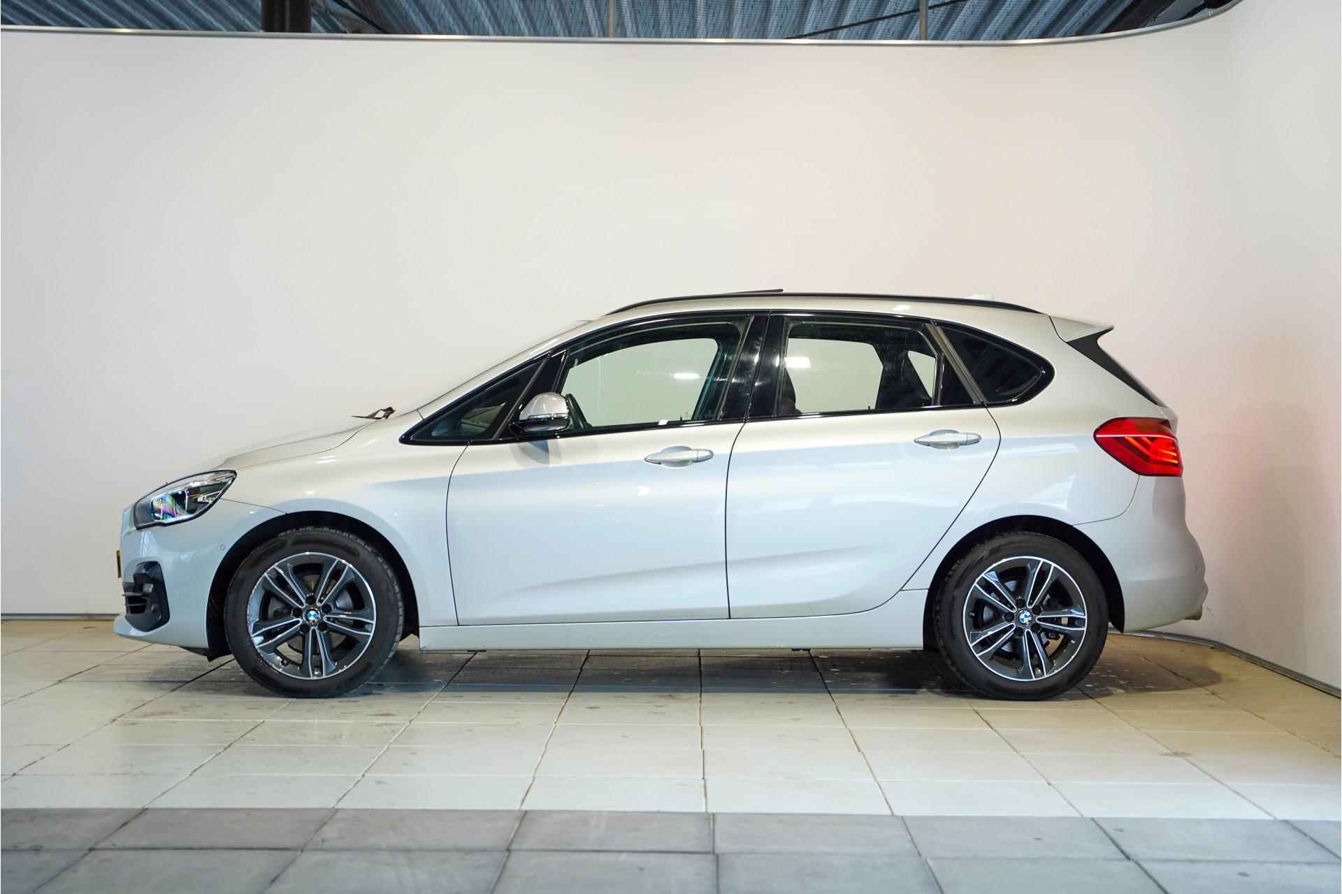 BMW 2 Serie Active Tourer 218i High Executive Sport Line Aut. - 4/22