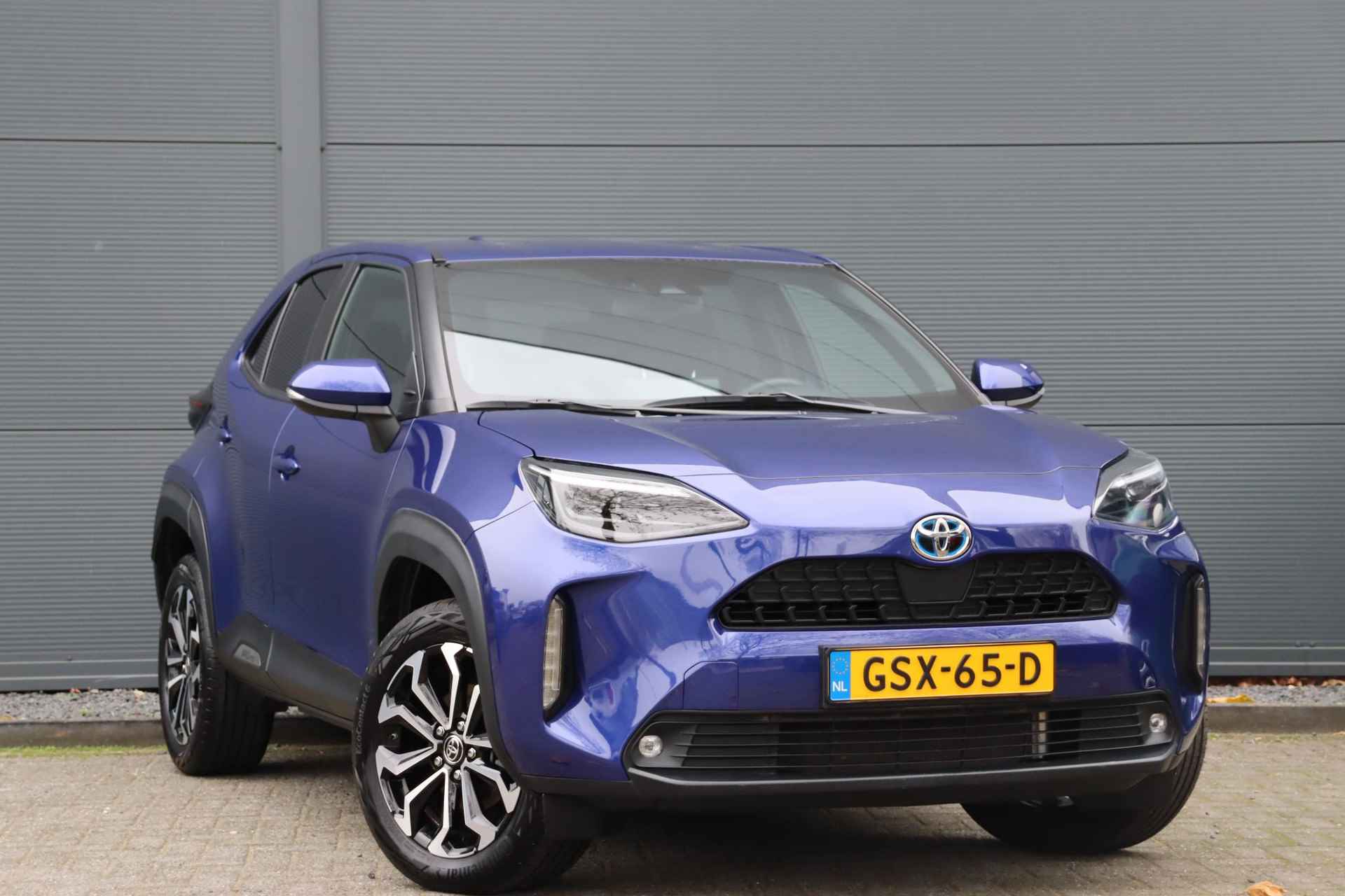 Toyota Yaris Cross 1.5 Hybrid Executive Team Deutschland / Camera / Carplay - 3/40