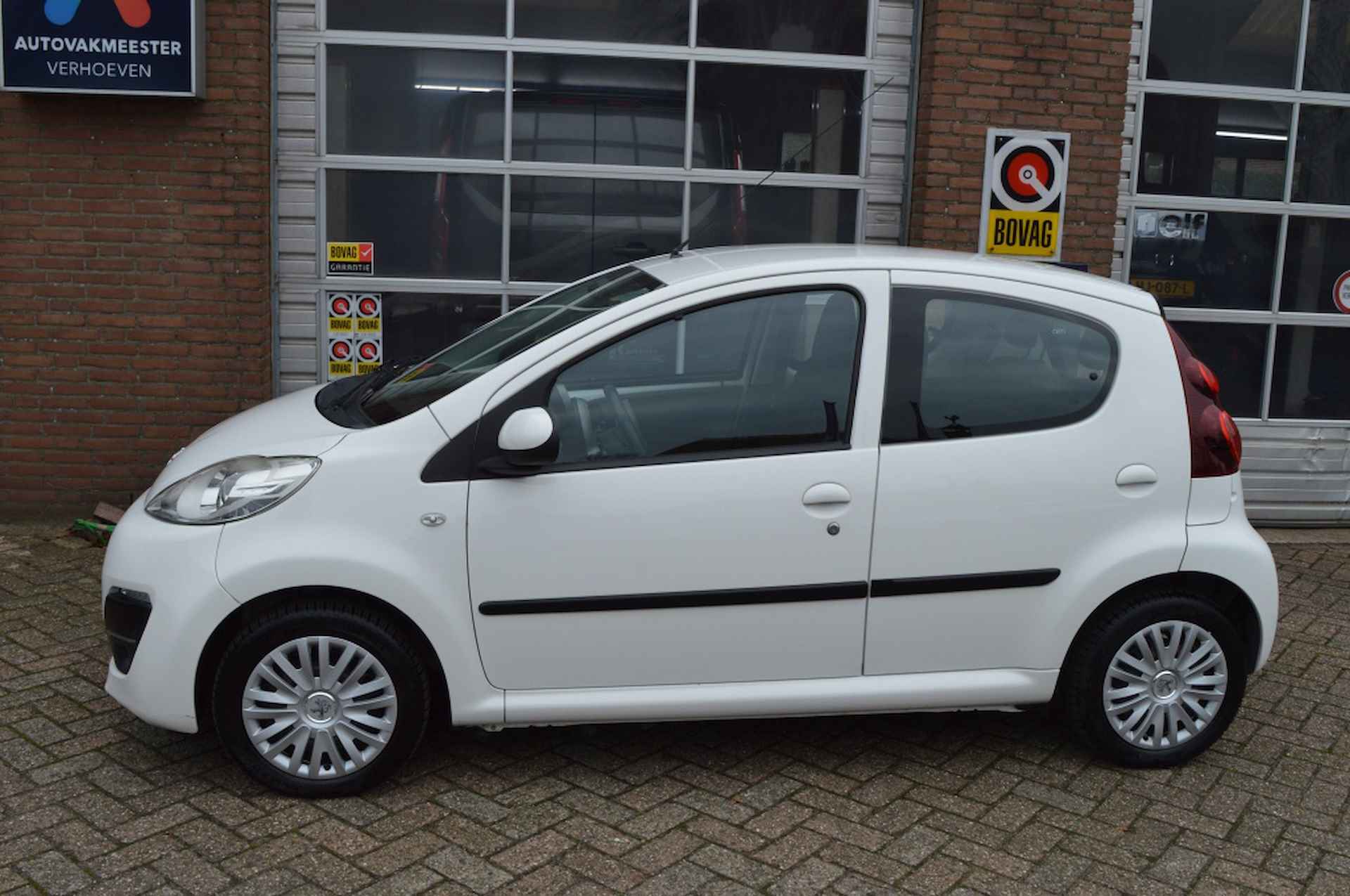 Peugeot 107, Airco, 5Deurs, All season band 1.0 Active - 2/17