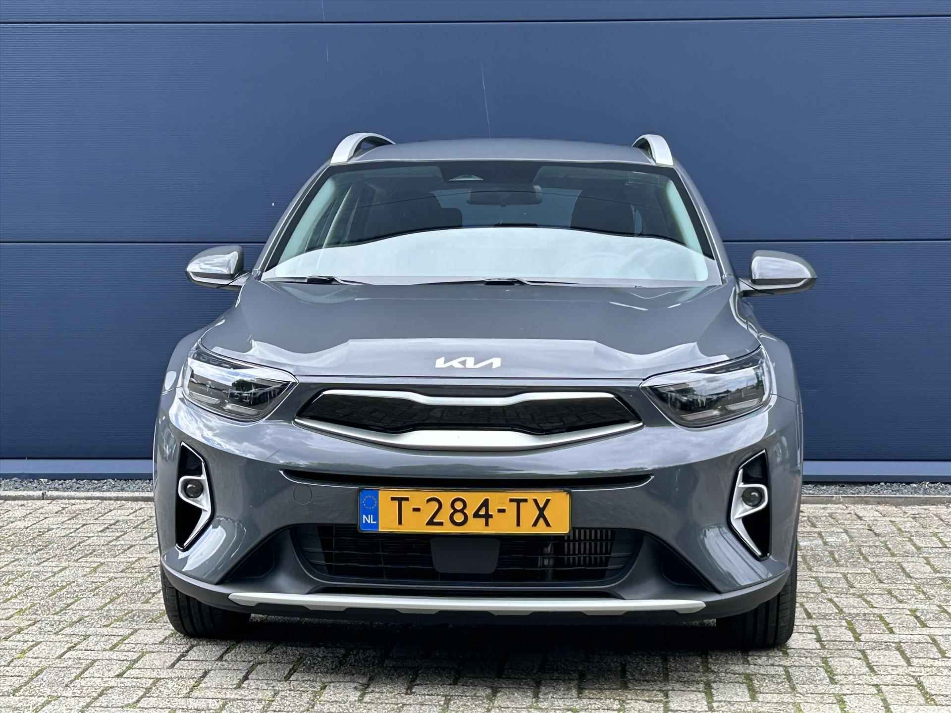 Kia Stonic 1.0 T-GDi MHEV 100pk DynamicLine I Navigatie | Camera | Cruise Control | Airco | Parkeersensoren | AppleCarplay/AndroidAuto | - 2/29