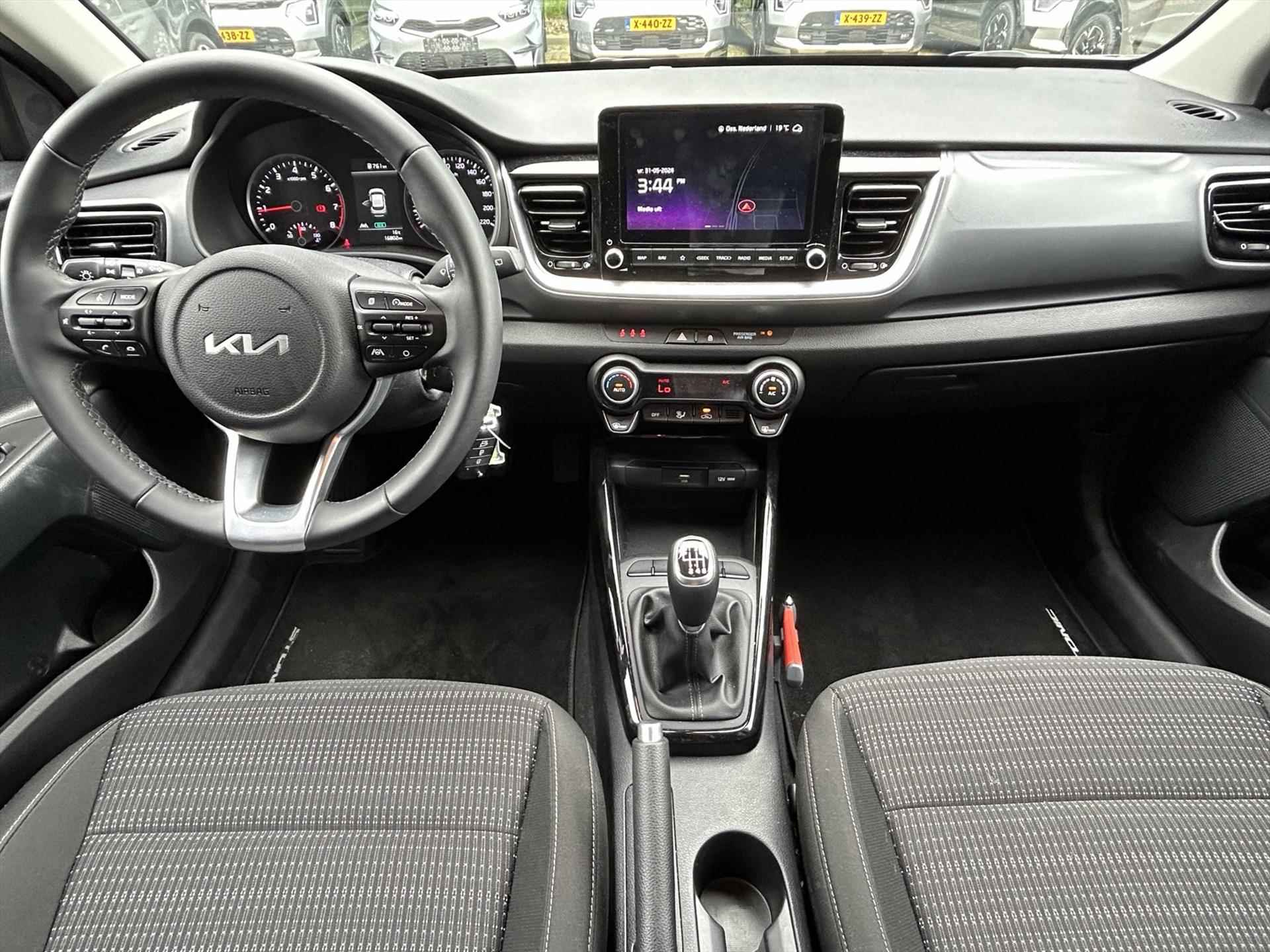 Kia Stonic 1.0 T-GDi MHEV 100pk DynamicLine I Navigatie | Camera | Cruise Control | Airco | Parkeersensoren | AppleCarplay/AndroidAuto | - 6/29