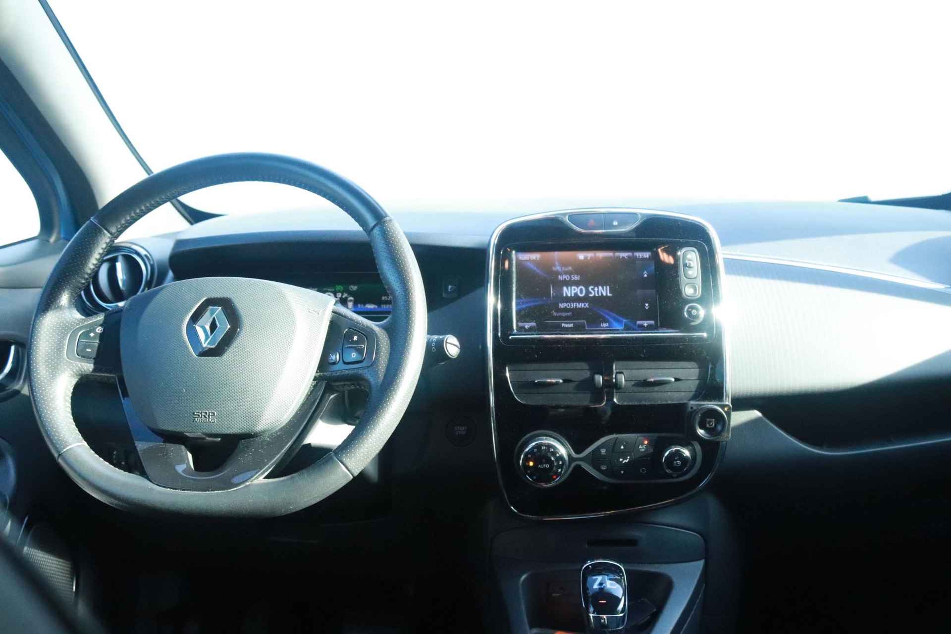 Renault ZOE R110 Limited 41 kWh (Koopaccu) | Zomer + Winterbanden | A. Camera | Dealer Onderhouden | 1e Eig. | Geen Import! - 22/40