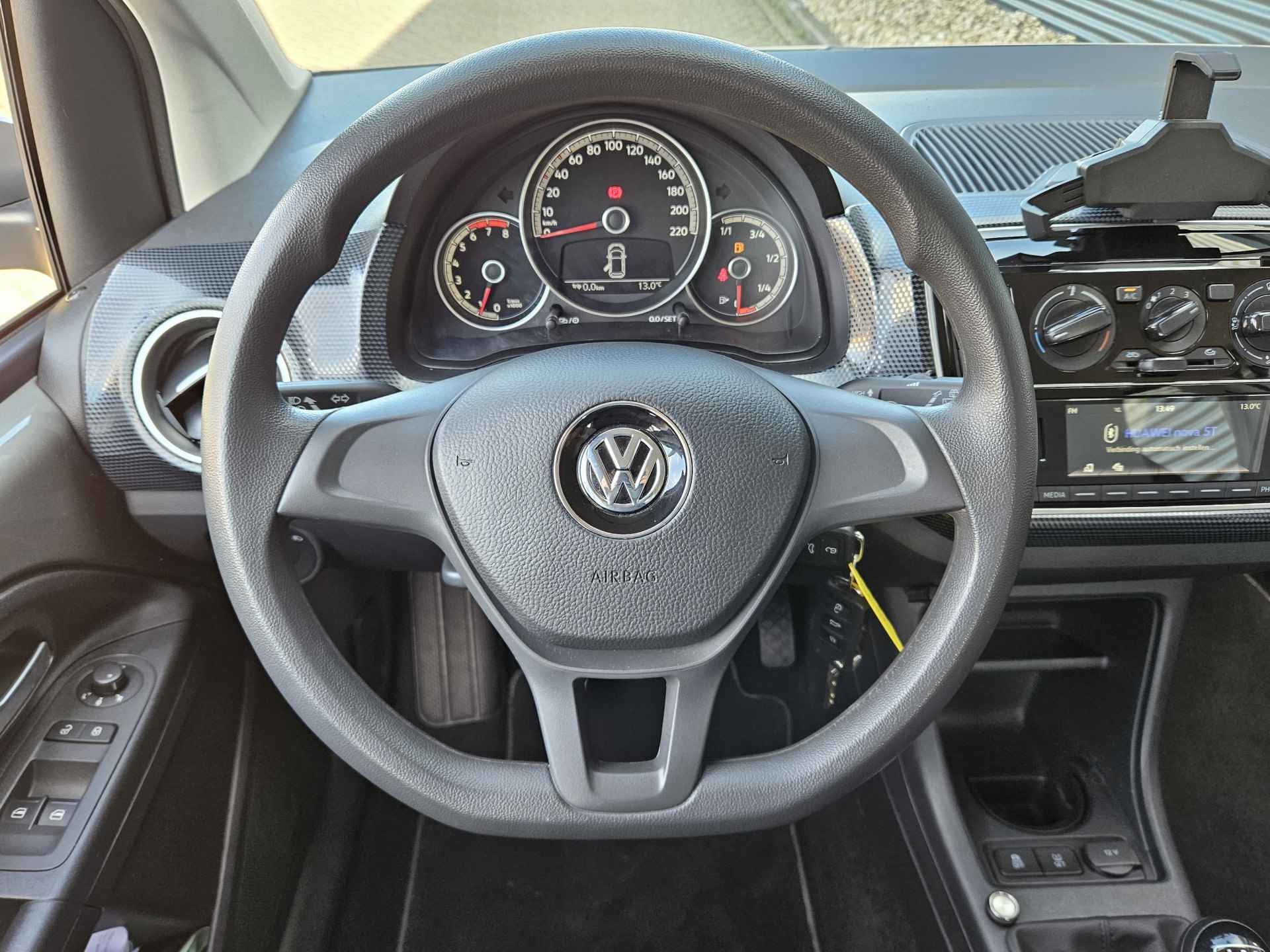 Volkswagen up! 1.0 BMT move up! Airco | Bluetooth - 20/27