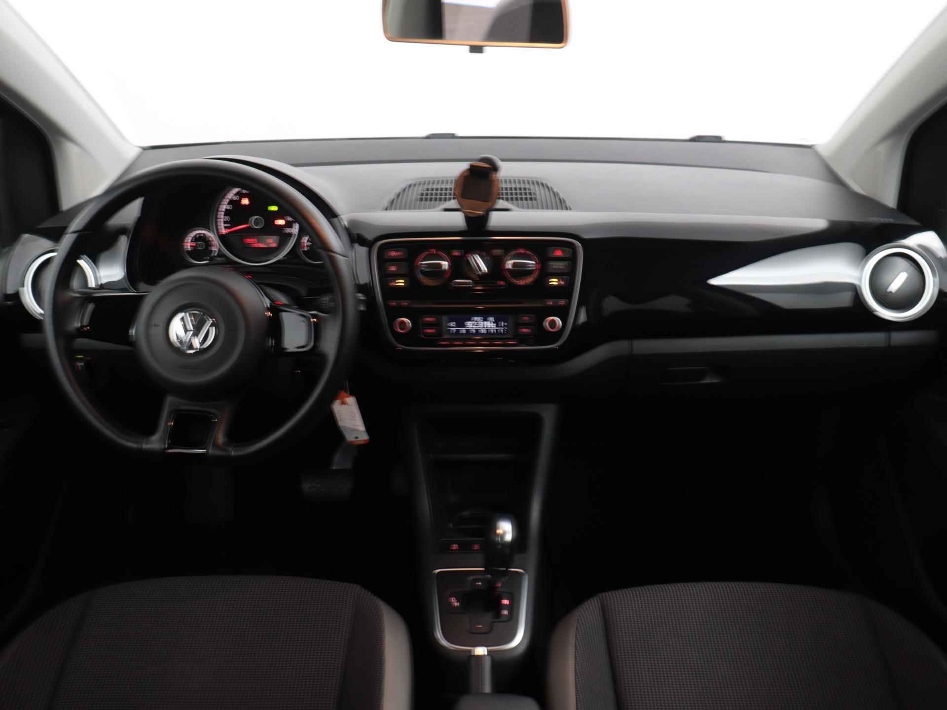 Volkswagen Up! 1.0 high up! BlueMotion | Automaat | Airco | Stoelverwarming - 5/32