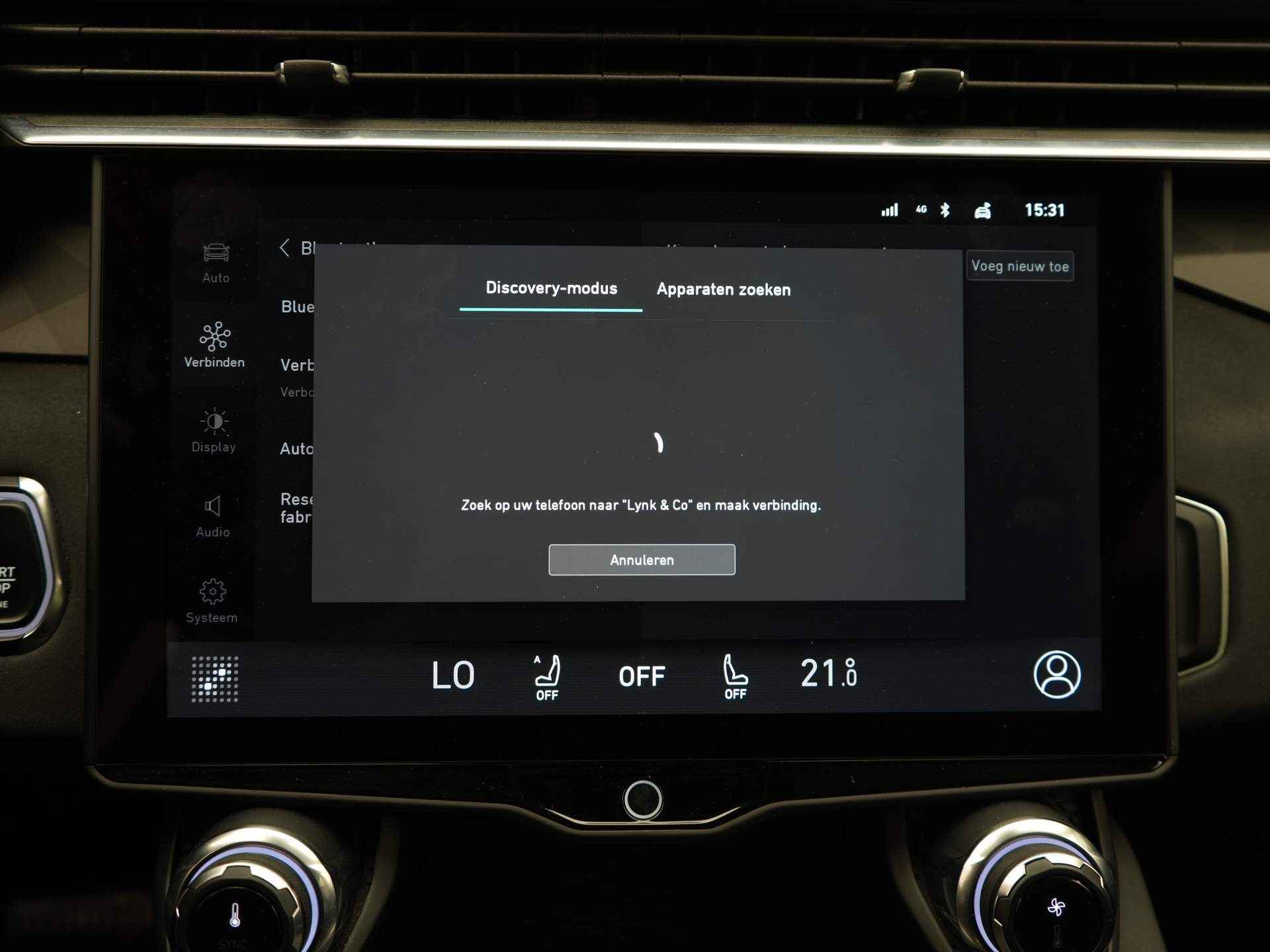 Lynk & Co 01 1.5 PHEV 262 pk Automaat | Navigatie | Climate Control | Panorama dak - 17/49