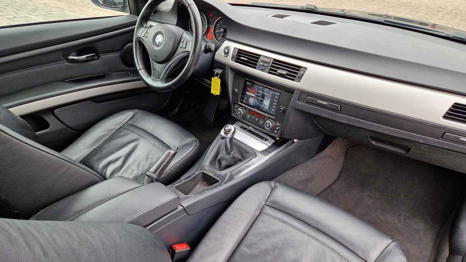 BMW 3-serie Coupé 325i - 9/25