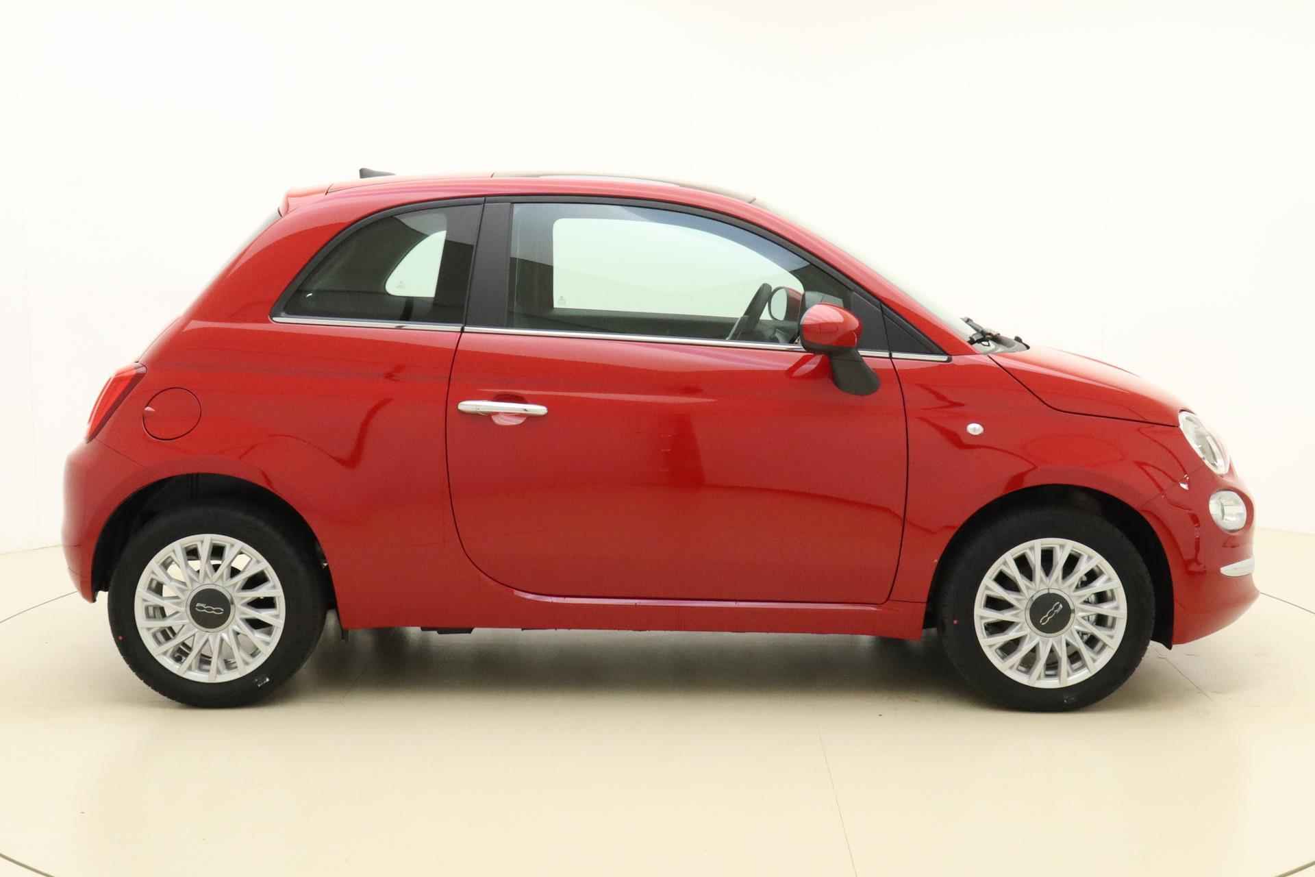 Fiat 500 1.0 Hybrid Dolcevita Finale | Snel leverbaar! | Apple Carplay/Android Auto | Panoramadak | Airco | Lichtmetalen velgen | Parkeersensoren achter | Cruise control - 10/35