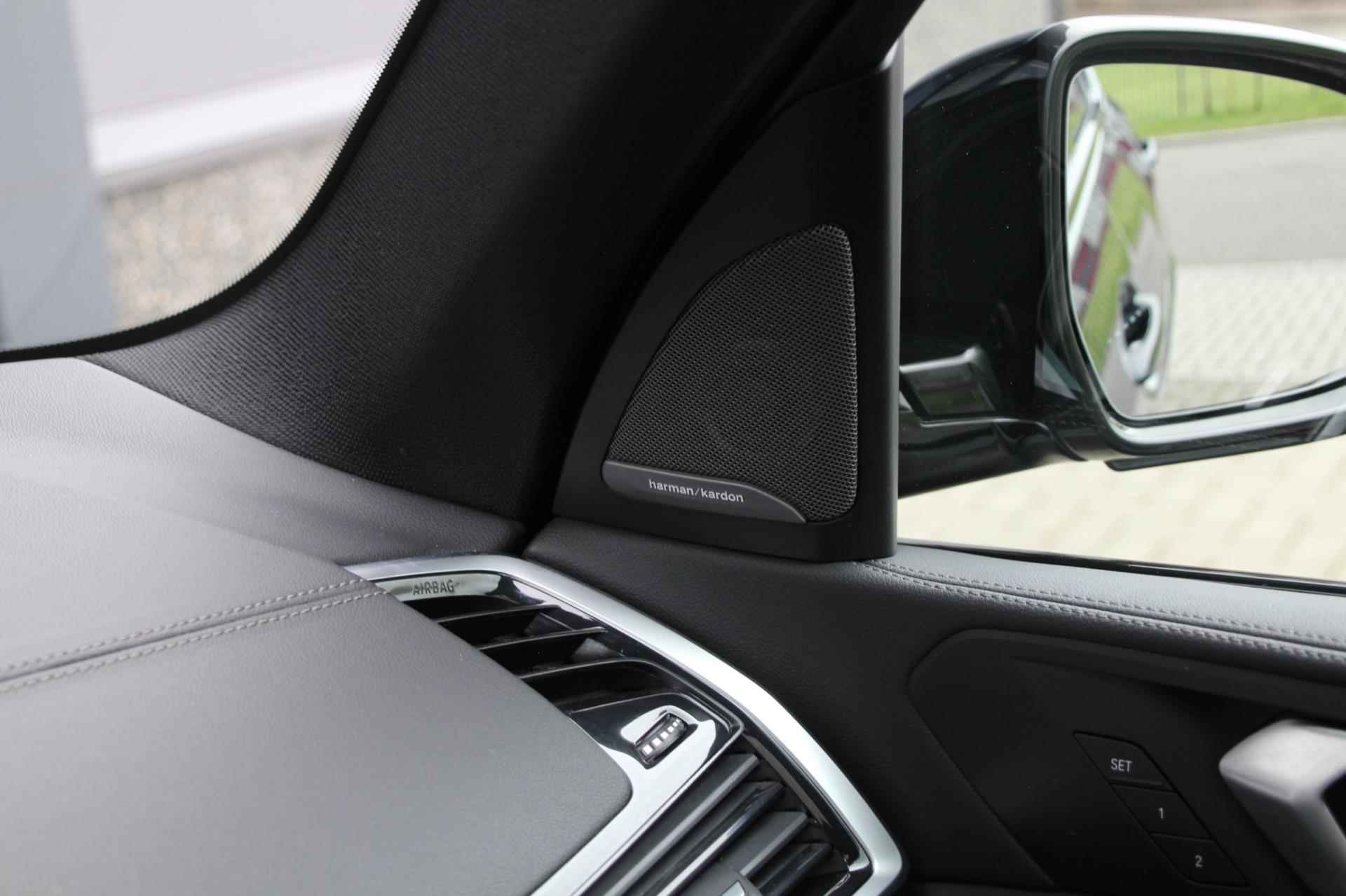 BMW X5 XDrive45e High Executive | Carbonzwart |M-sport | Pano | Laser | Sportstoelen - 25/43