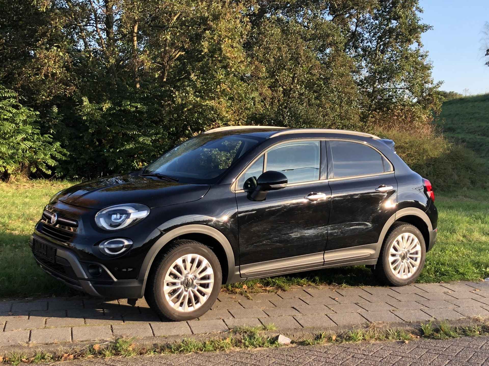 Fiat 500 X Cross 1.3 GSE Cross DCT AUTOMAAT|NAVI|CLIMATE|APPLE/ANDROID|CAMERA|STOELVERWARMING|PDC|17" - 2/37