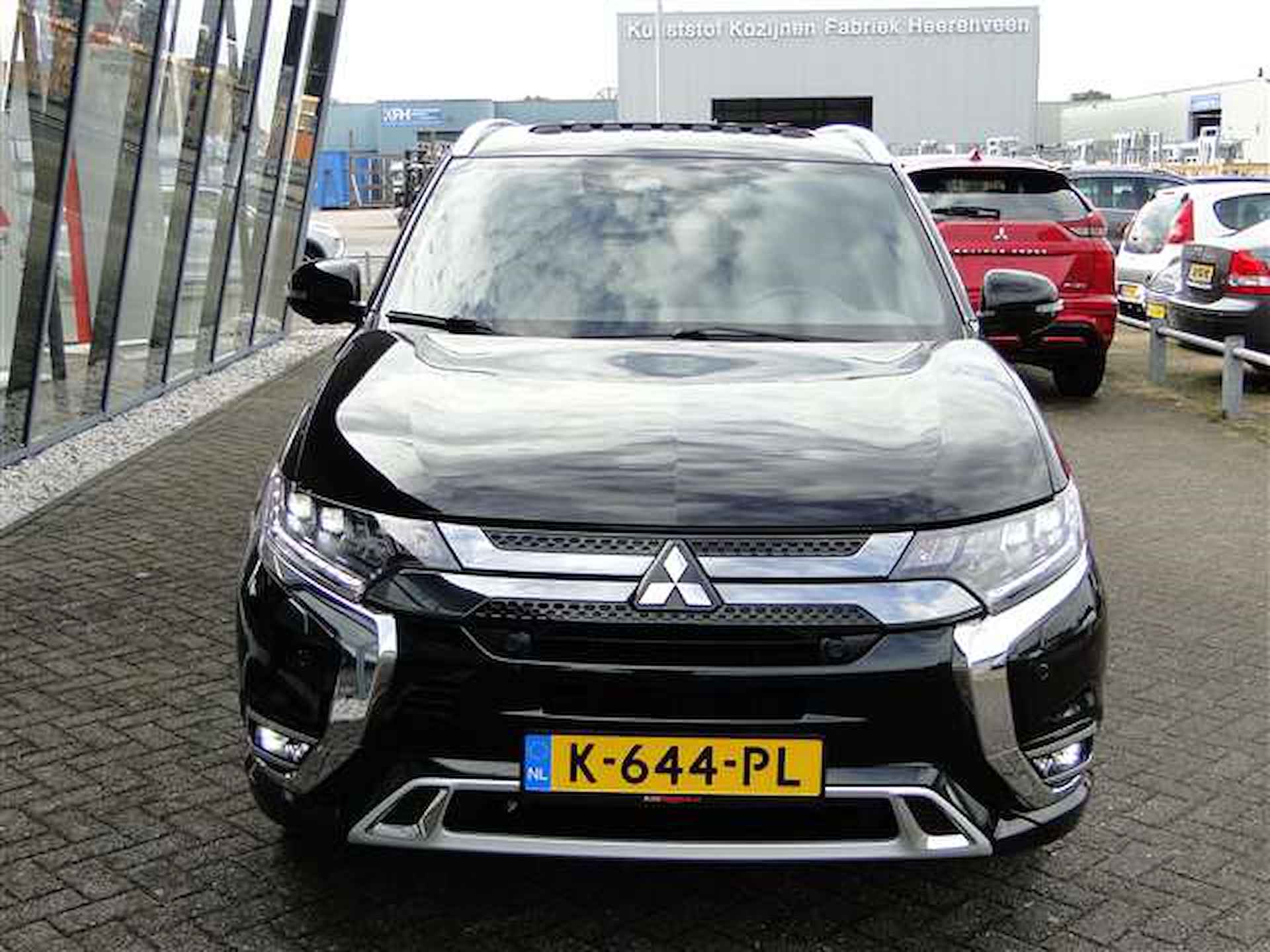 Mitsubishi Outlander 2.4 PHEV Instyle | Rijklaarprijs | Trekhaak - 18/20