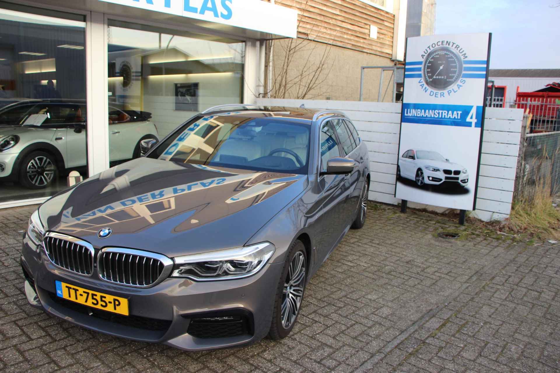 BMW 5-serie Touring 530d High Executive